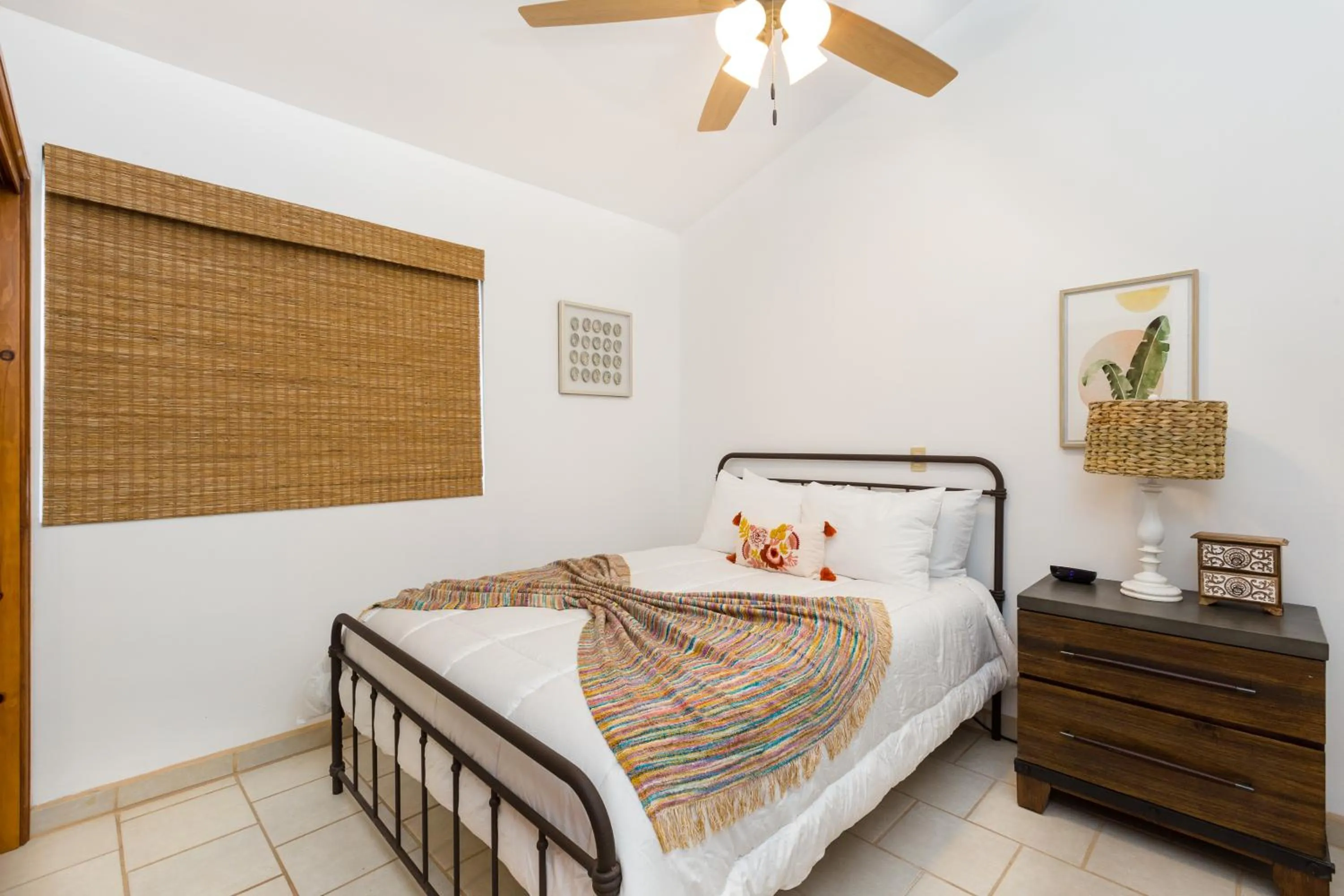 Bed in Casita de Maria by Kivoya