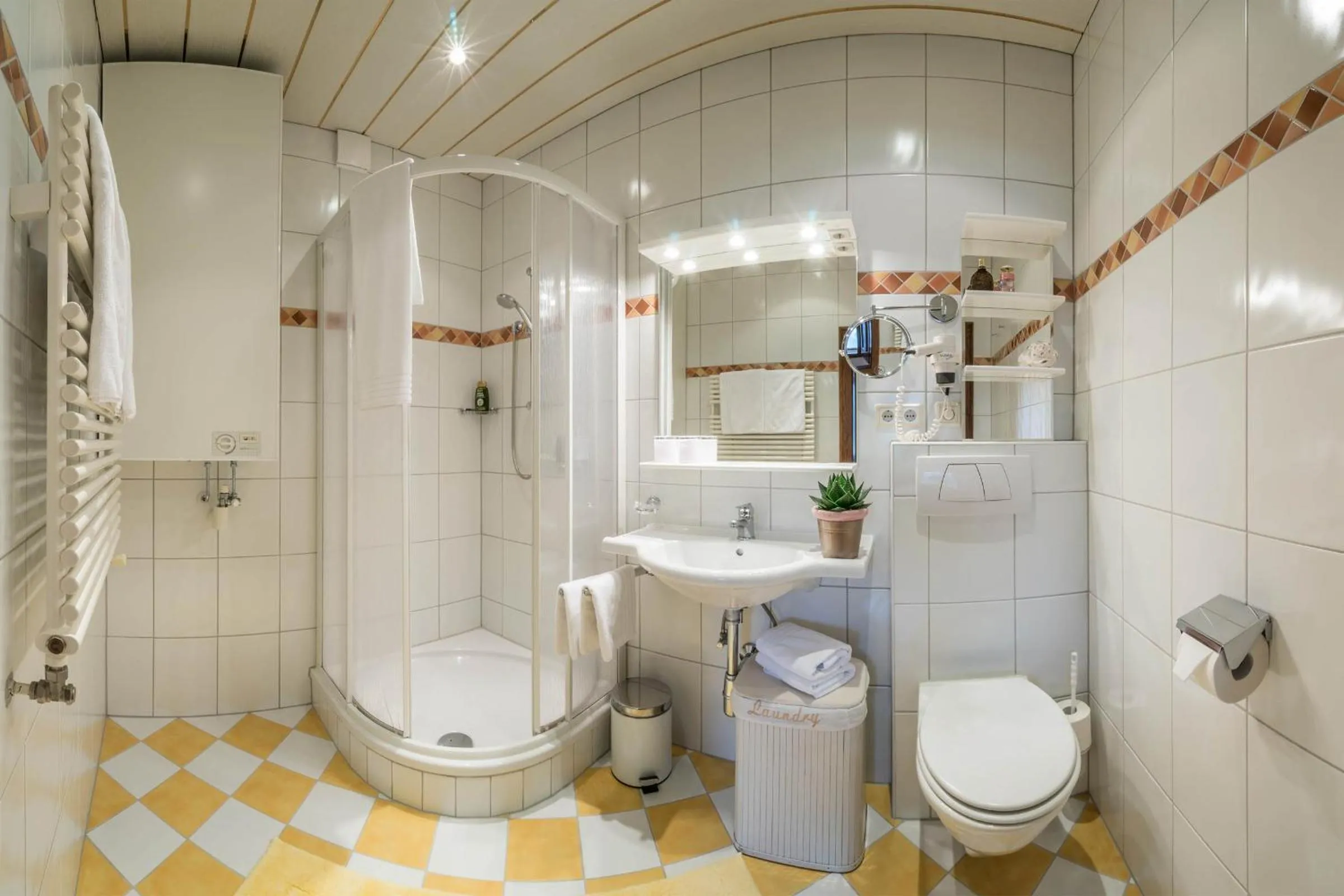 Bathroom in Aparthotel Gallahaus