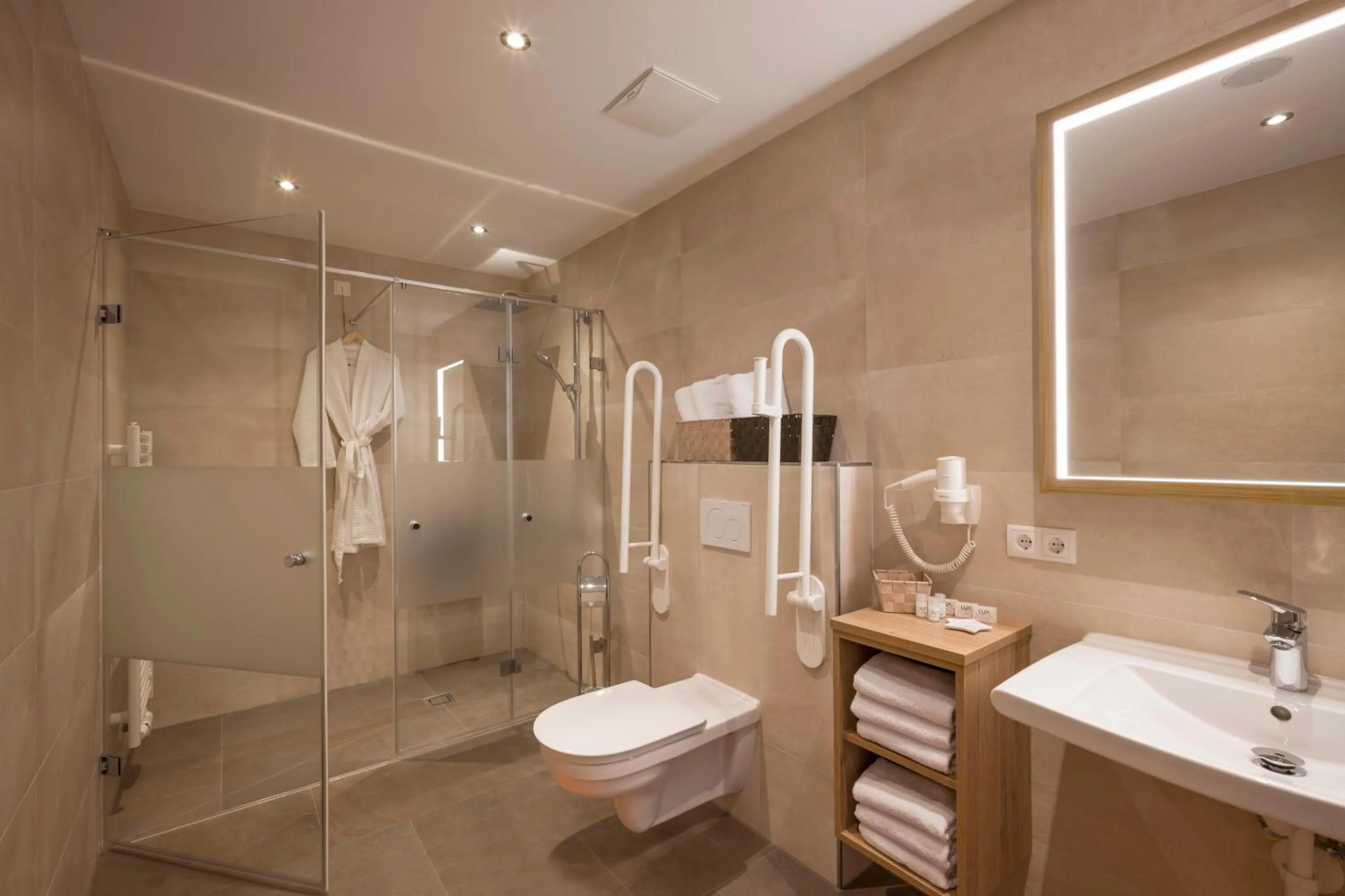 Bathroom in Aparthotel Gallahaus