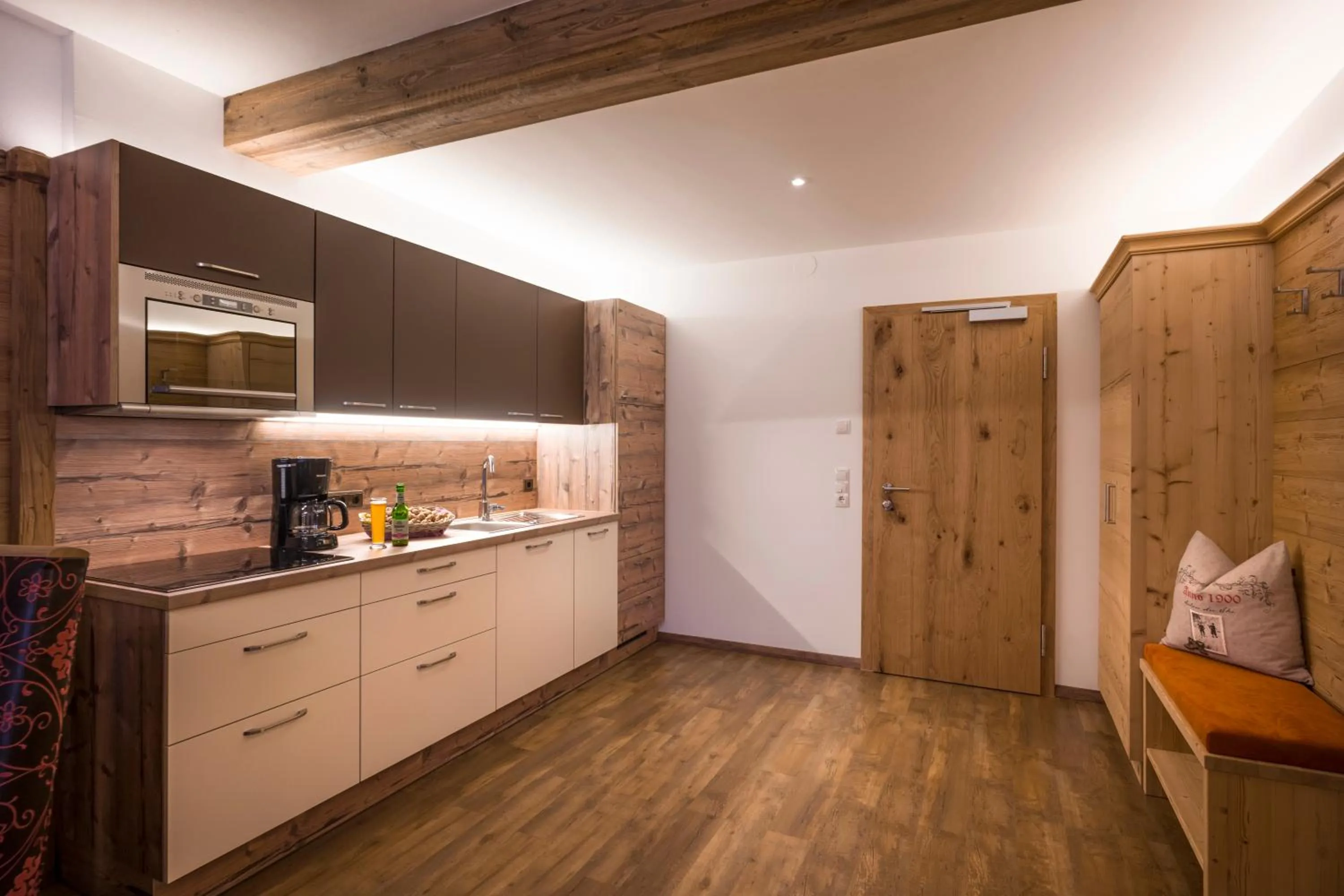 Kitchen or kitchenette in Aparthotel Gallahaus