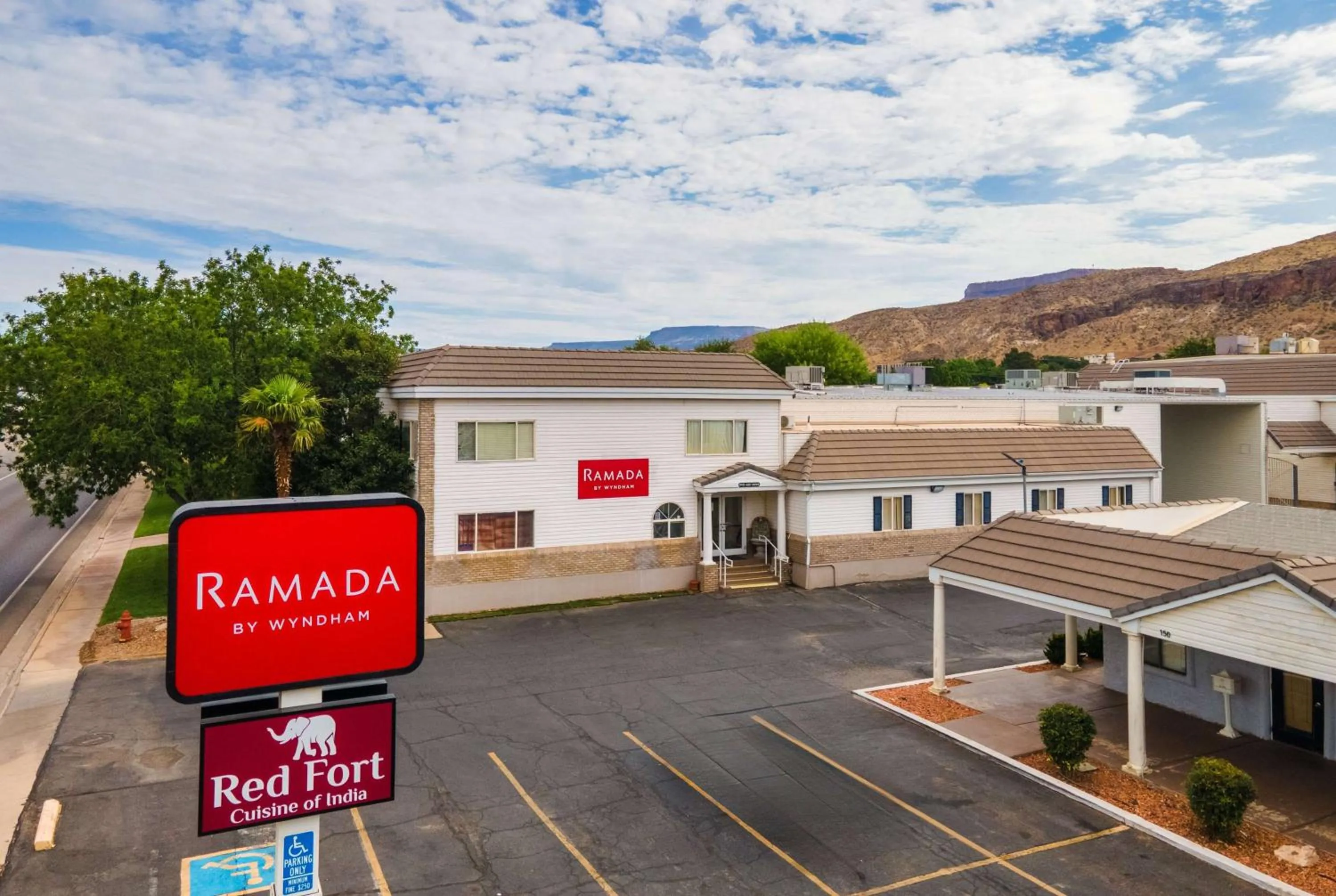 Property building in Ramada by Wyndham La Verkin Zion National Park