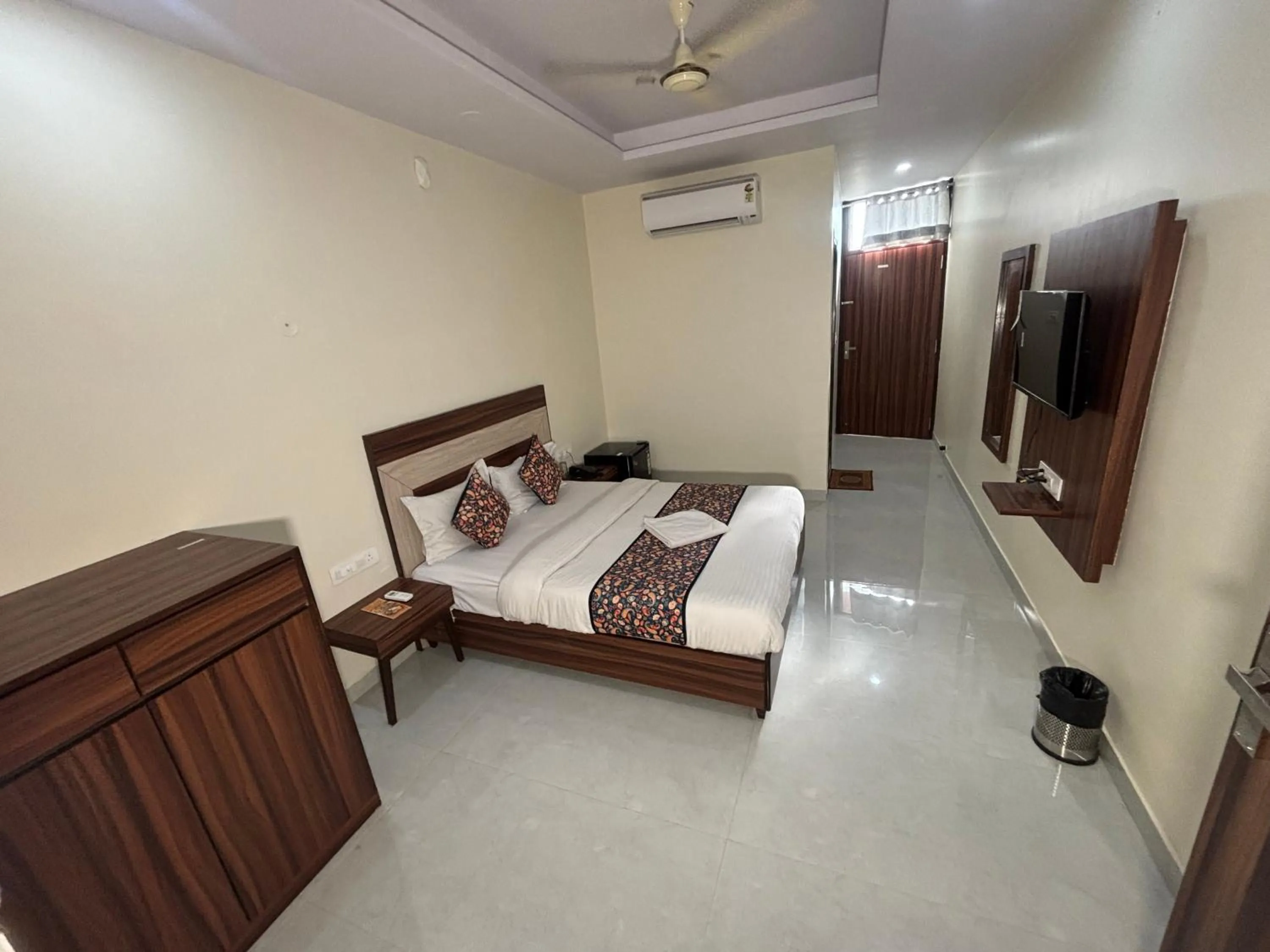 Bedroom, Bed in Hotel Reeve Inn