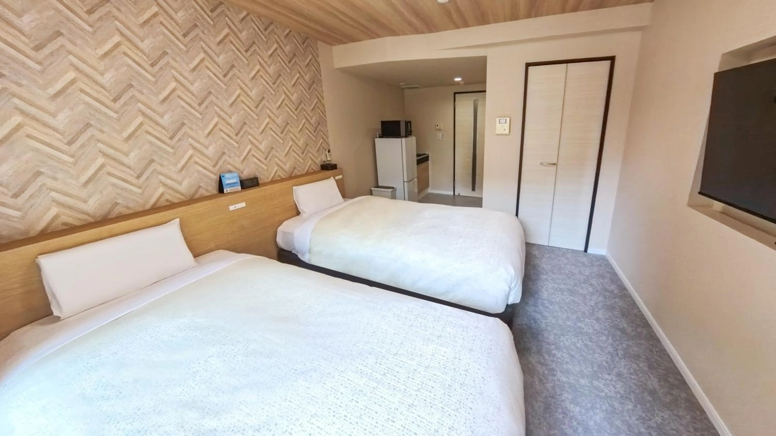 Bedroom, Bed in Hotel New Gaea Yakuin