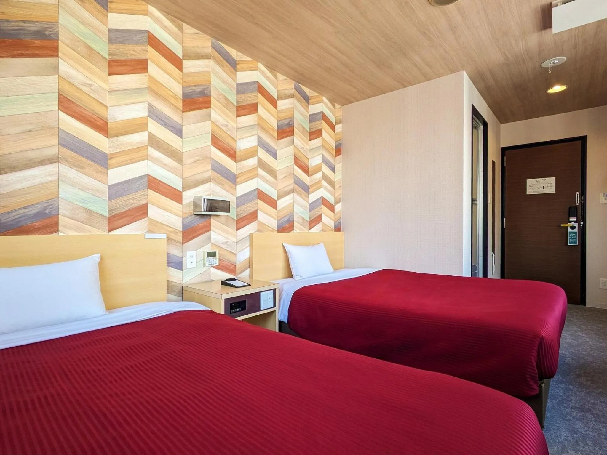 Photo of the whole room, Bed in Hotel New Gaea Yakuin