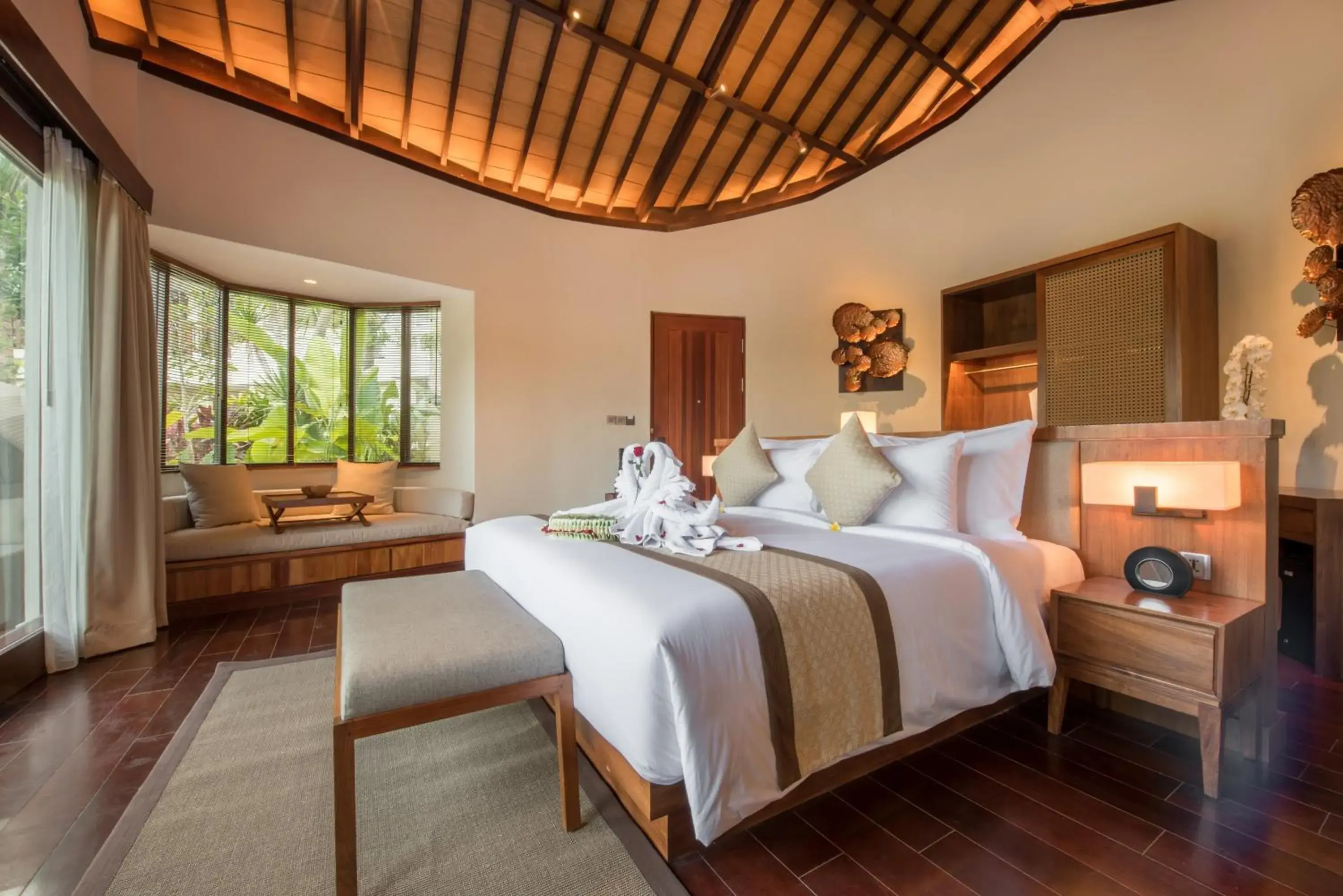 Premier Courtyard Pool Villa with Daily Mini-bar and One-Time Afternoon Tea in tanadewa Resort Ubud Bali by Cross Collection Premier Courtyard Pool Villa with Daily Mini-bar and One-Time Afternoon Tea in tanadewa Resort Ubud Bali by Cross Collection