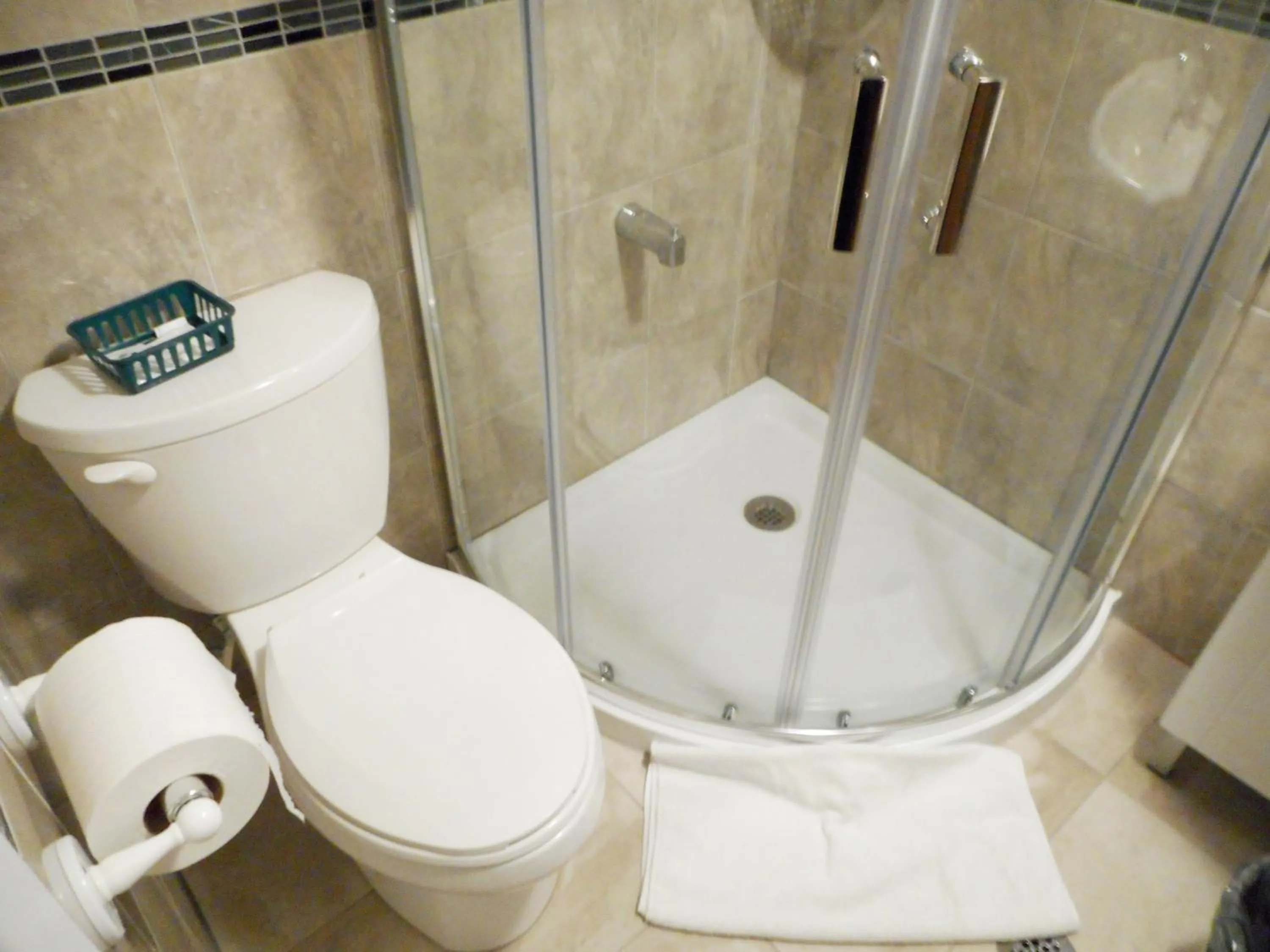 Bathroom in Hotel Victor