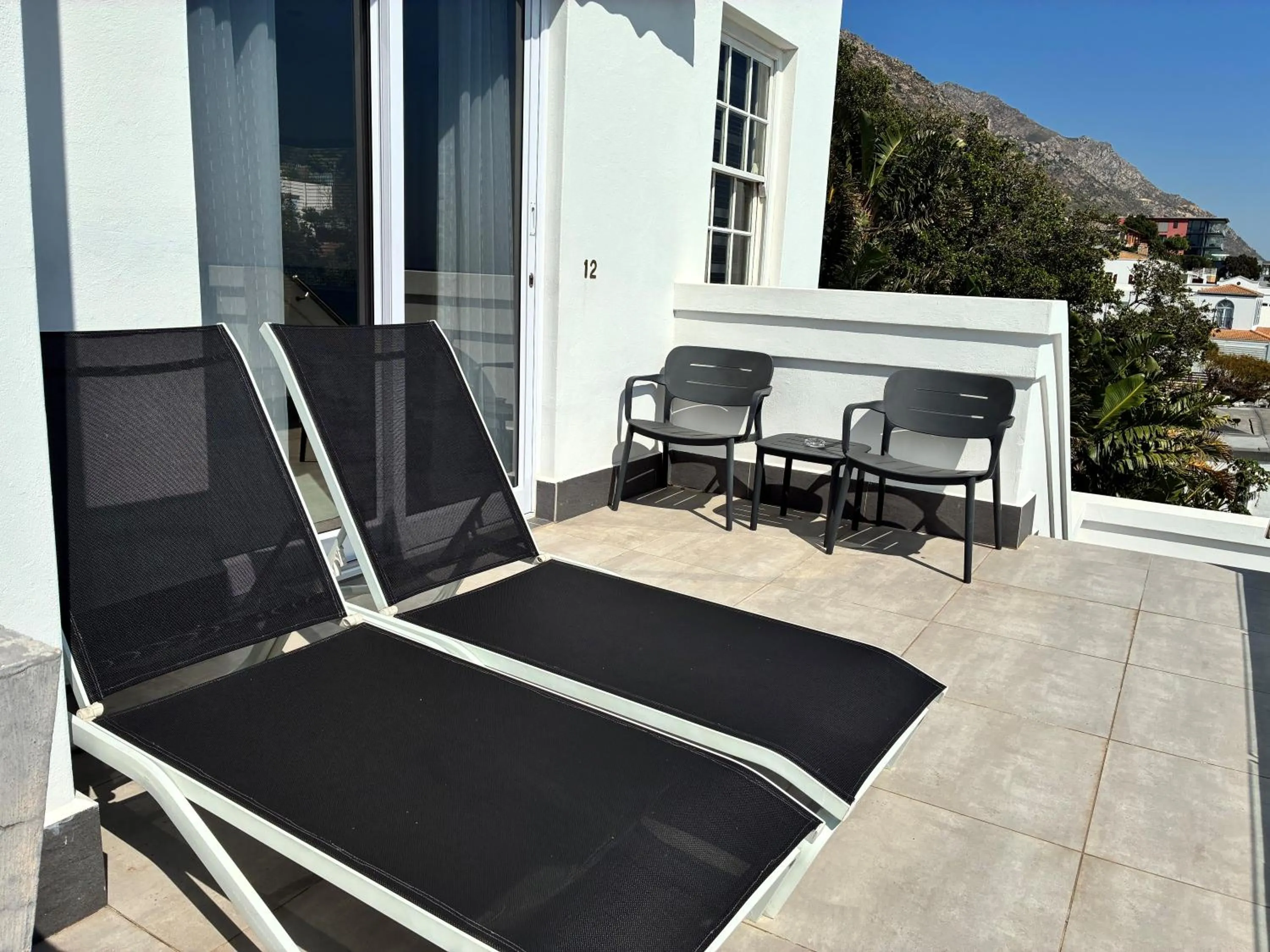 Balcony/Terrace in Manor on the Bay