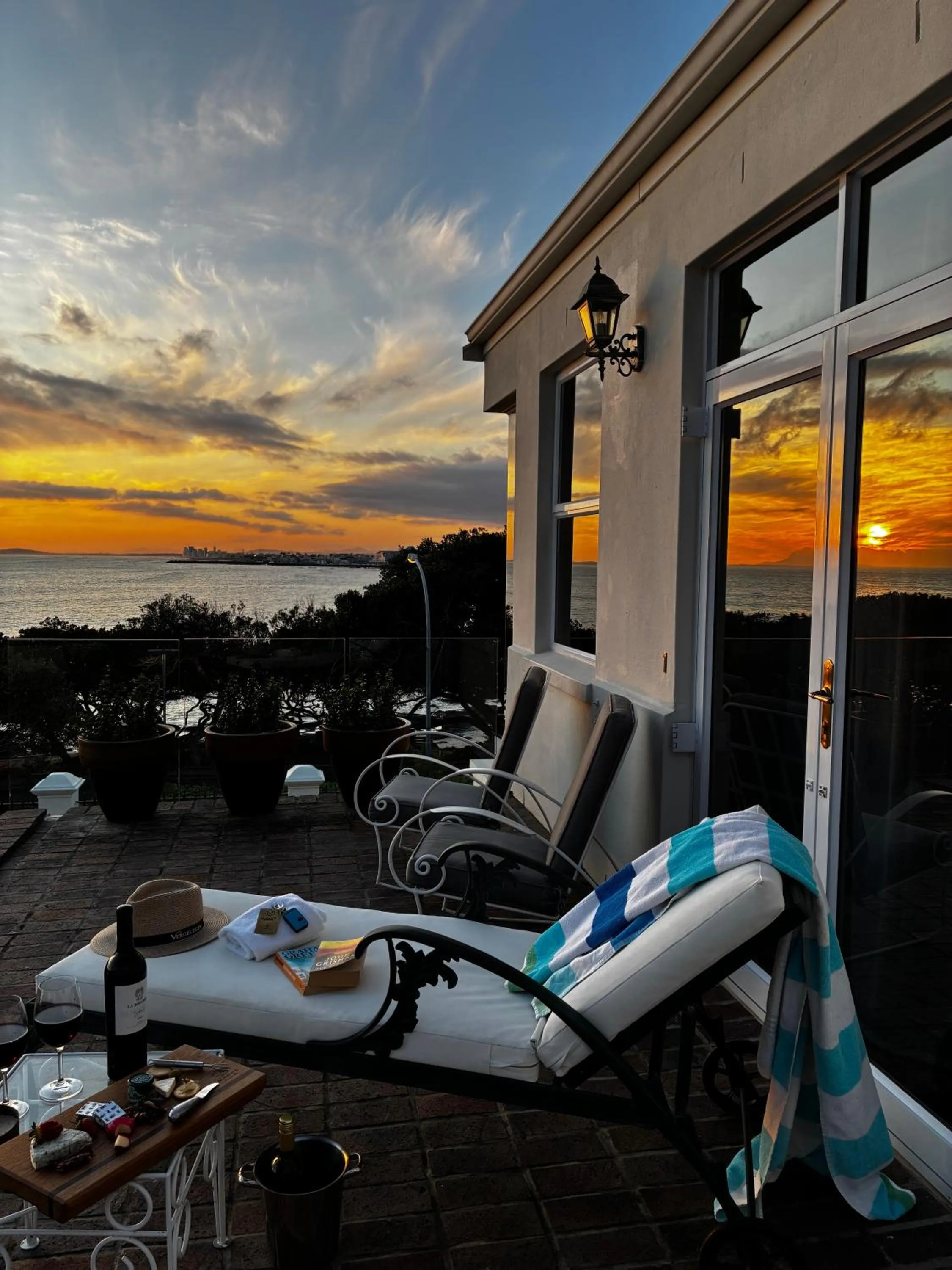 Balcony/Terrace in Manor on the Bay