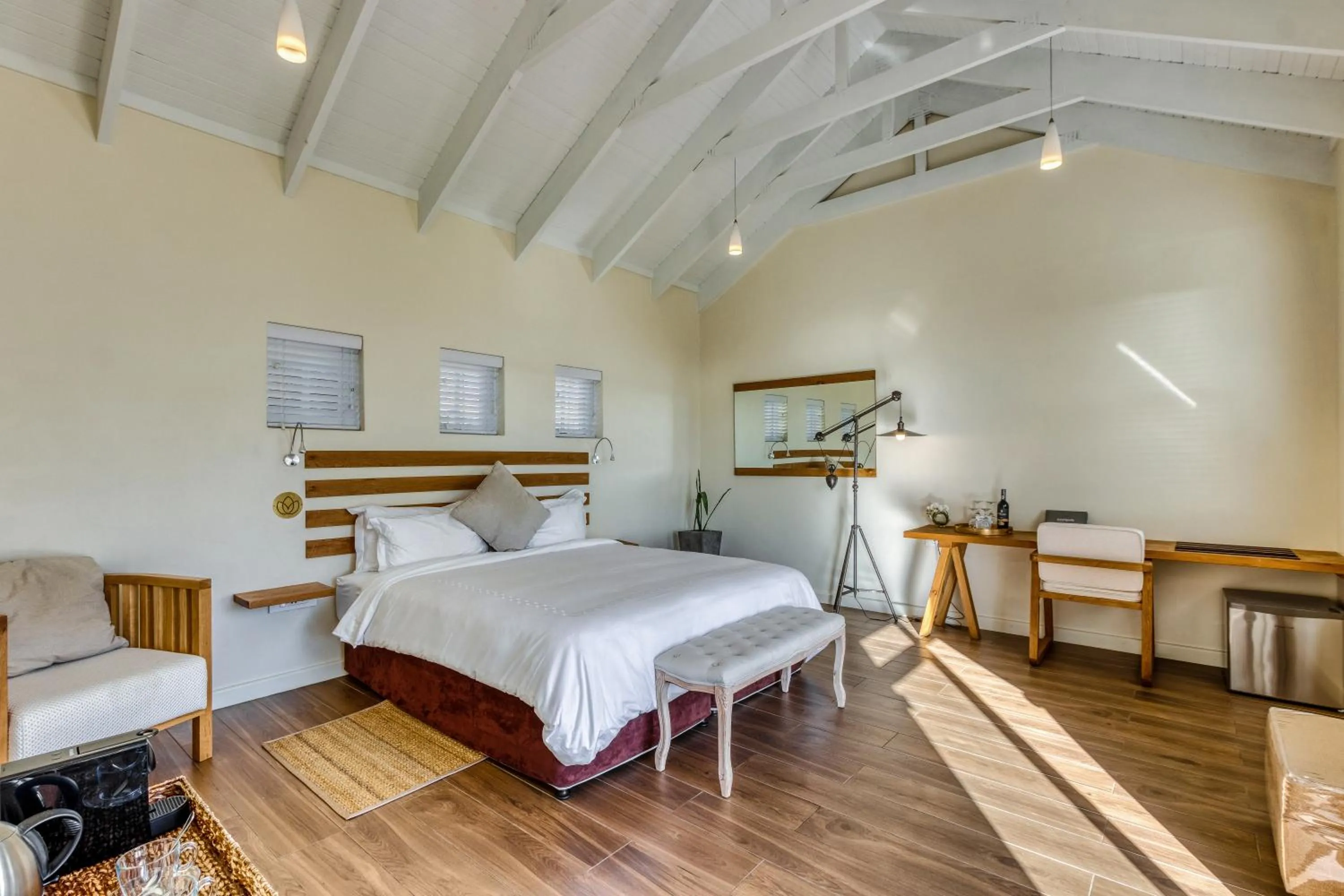 Bedroom, Bed in Manor on the Bay