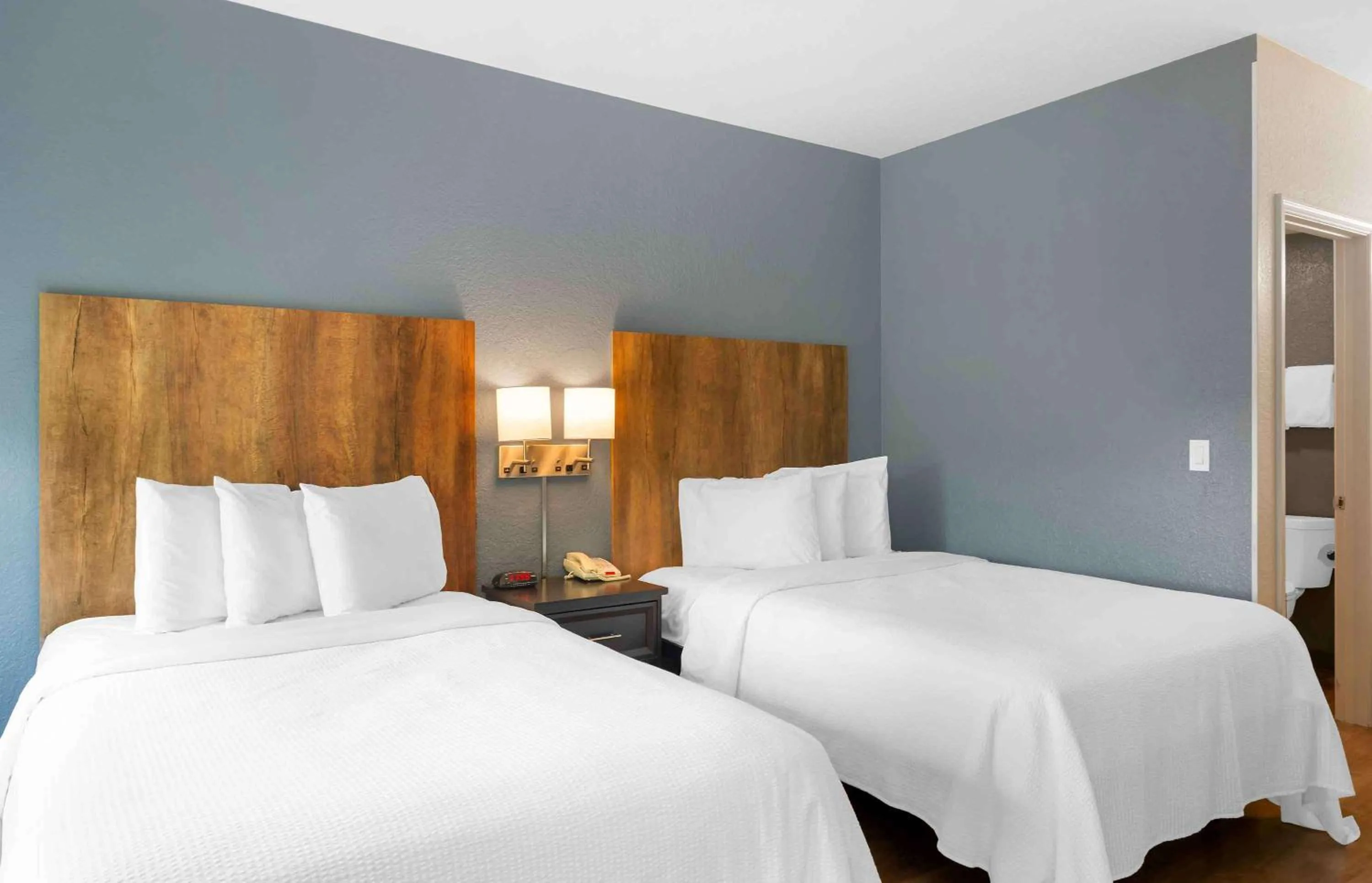 Bedroom, Bed in Extended Stay America Premier Suites - Fort Lauderdale - Cypress Creek - Park North