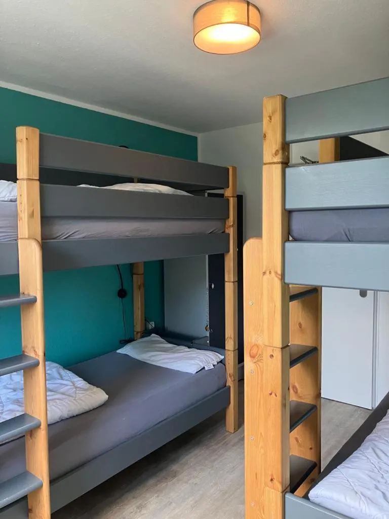 Bedroom, Bed in Flensbed Hotel & Hostel