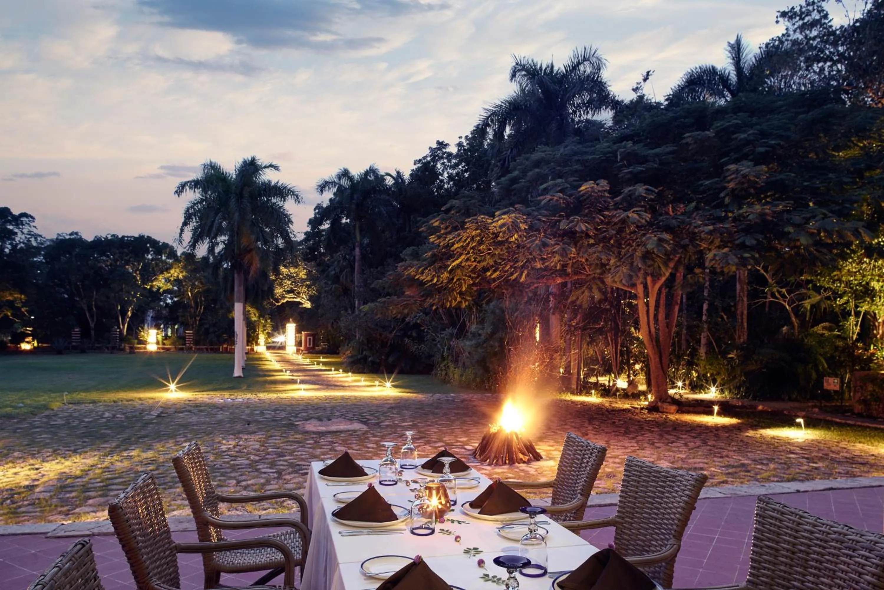 Restaurant/places to eat in Hacienda Santa Rosa de Lima