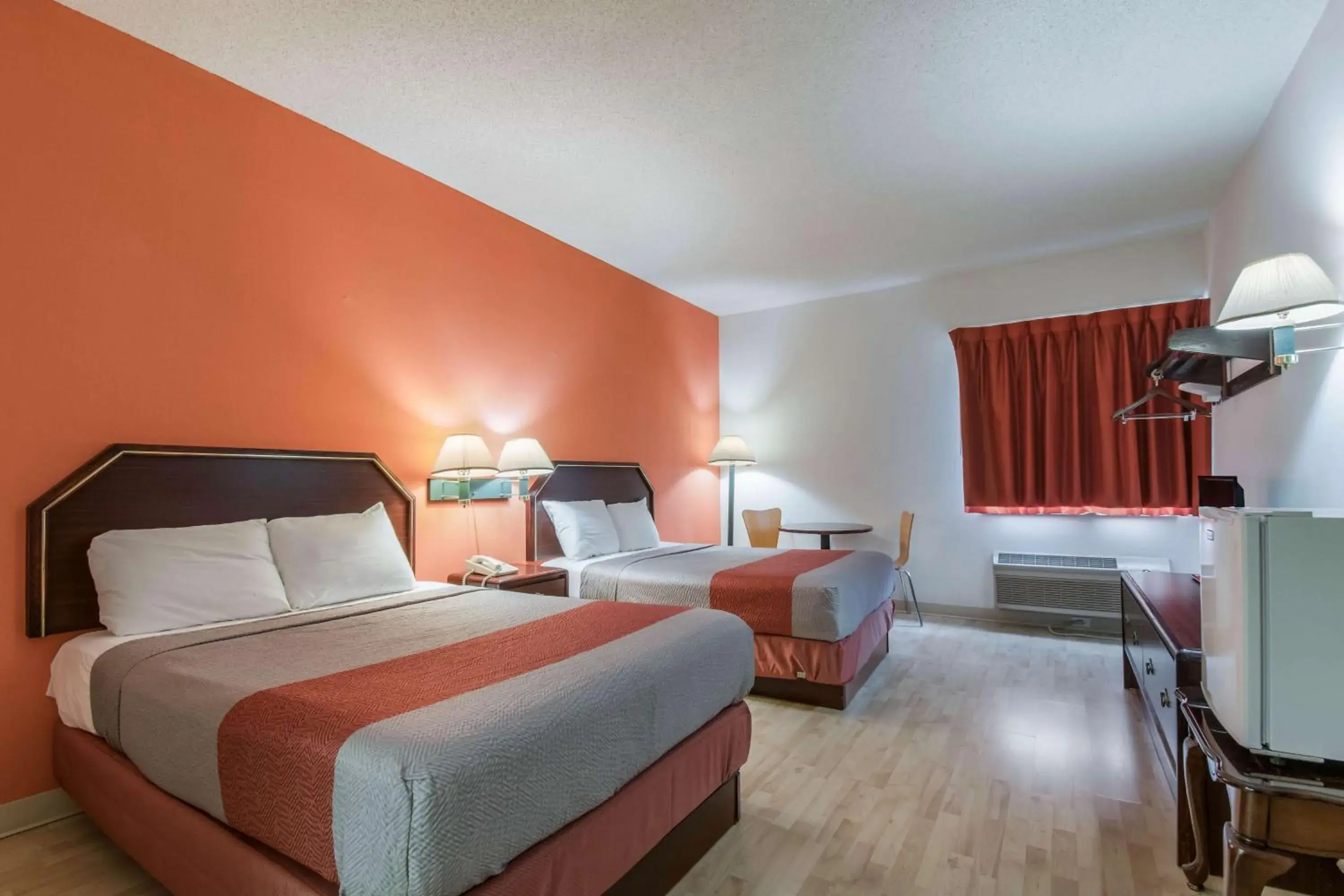 Standard Suite - single occupancy - Non-Smoking in Motel 6-Harrisburg, PA - Hershey North Standard Suite - single occupancy - Non-Smoking in Motel 6-Harrisburg, PA - Hershey North