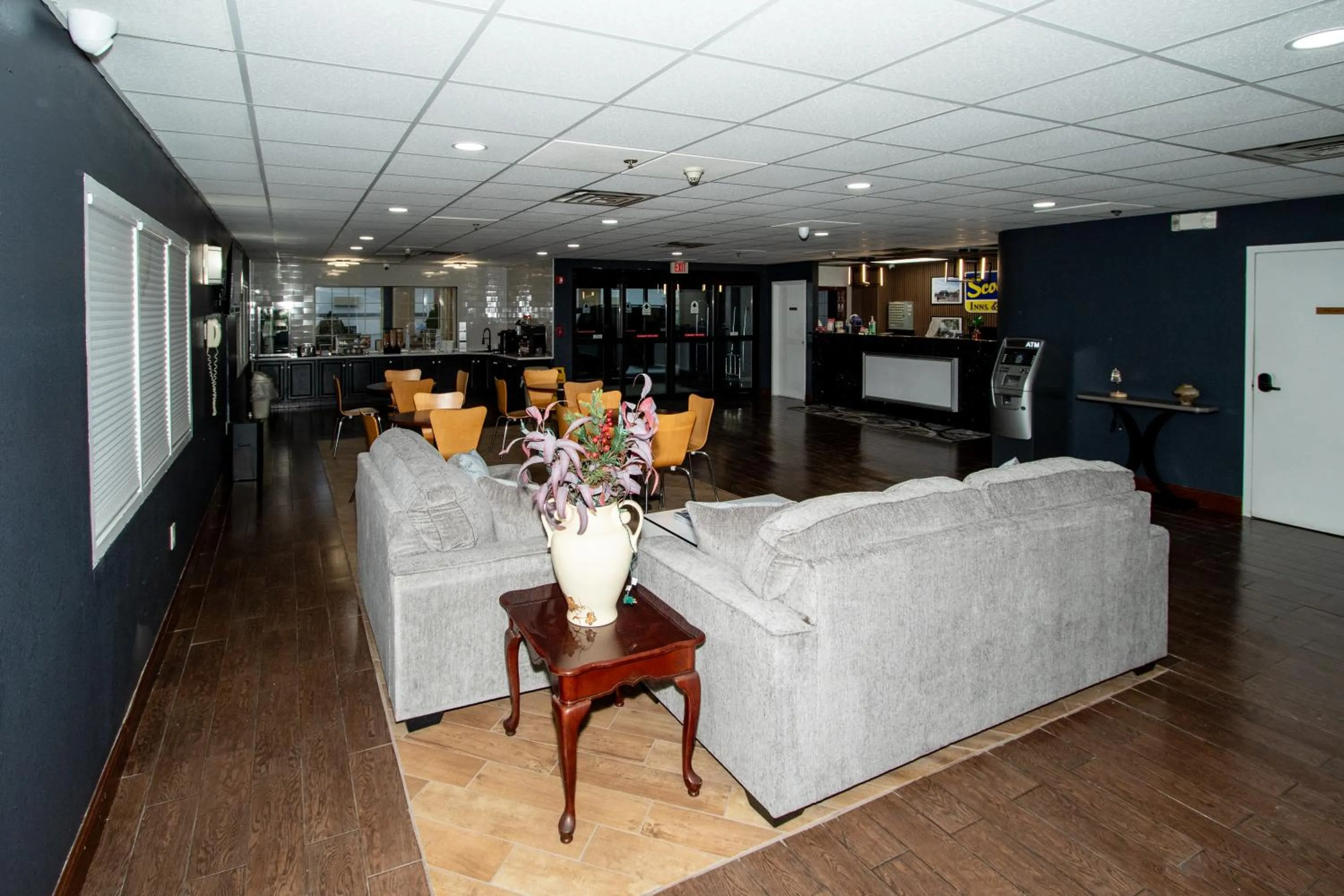 Lobby or reception in Motel 6-Harrisburg, PA - Hershey North