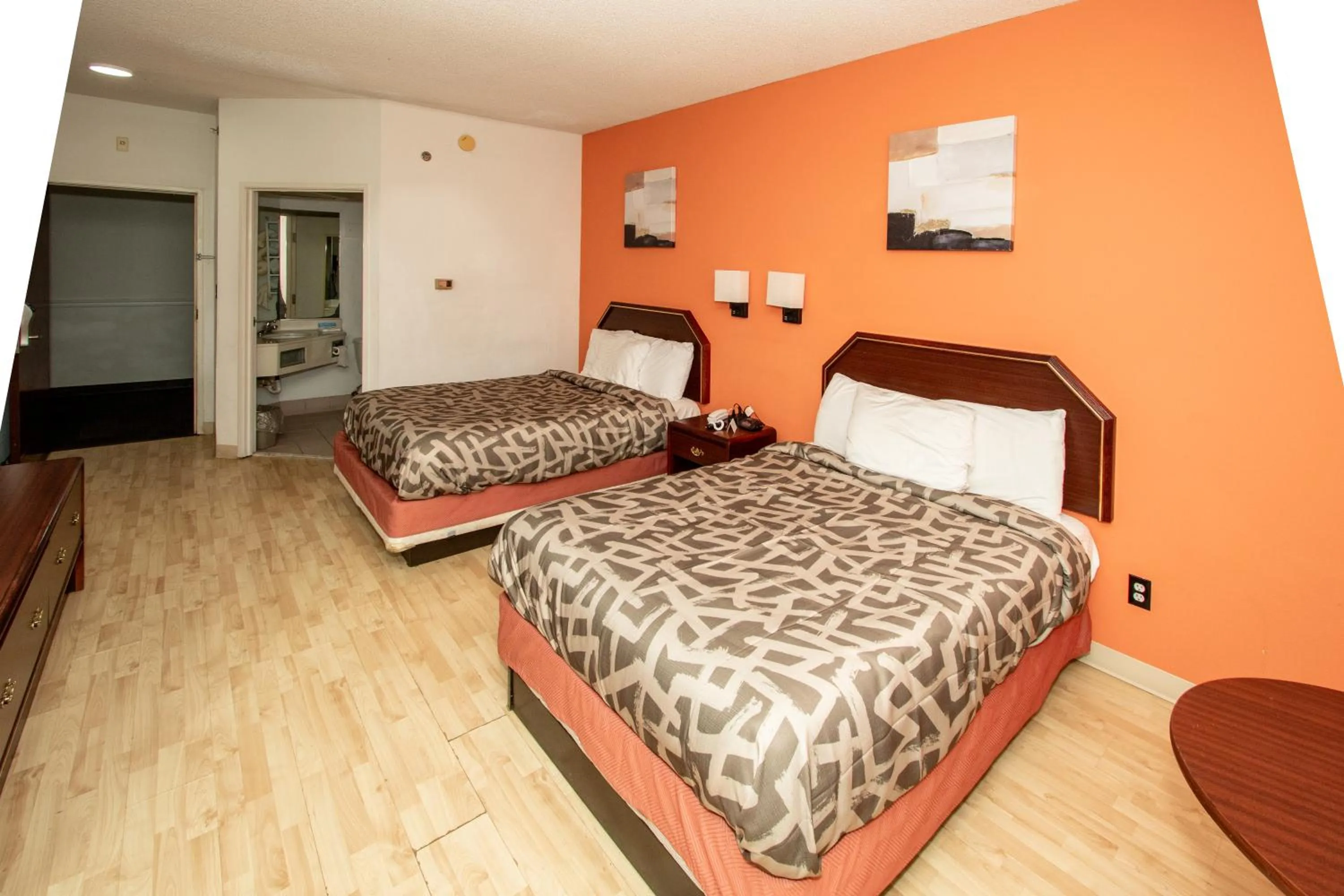 Bed in Motel 6-Harrisburg, PA - Hershey North