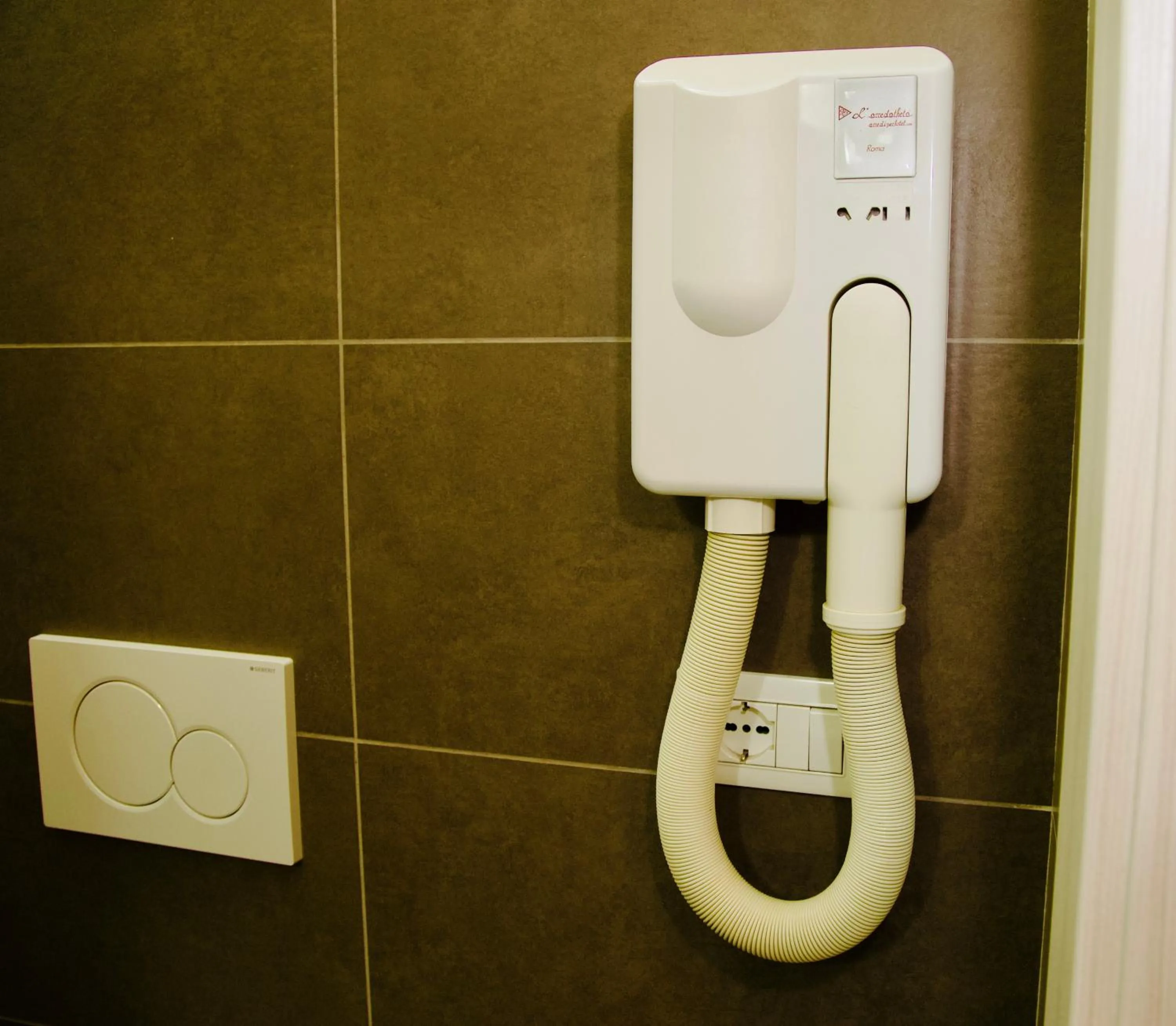 Bathroom in Albergo Marechiaro