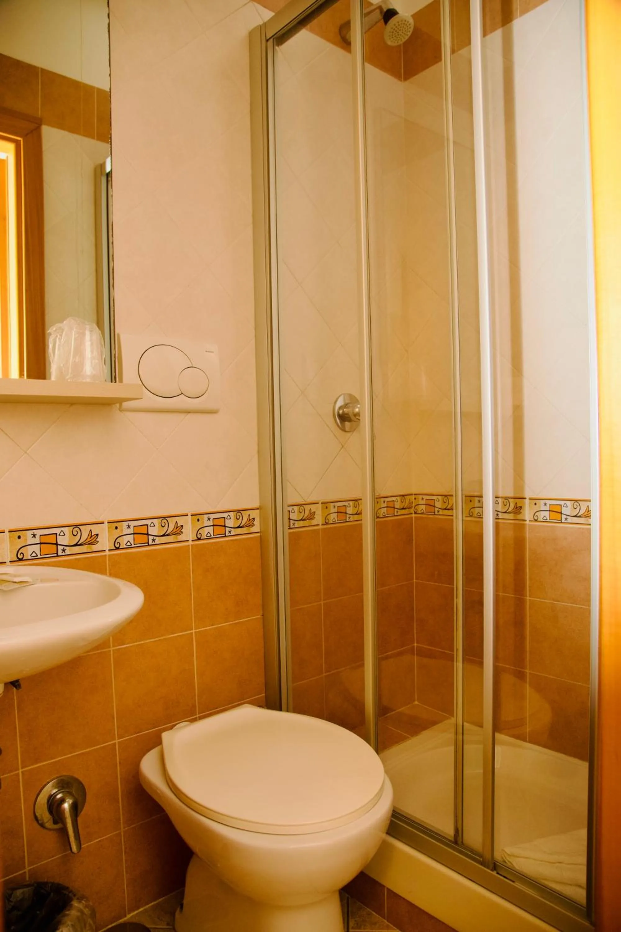 Bathroom in Albergo Marechiaro