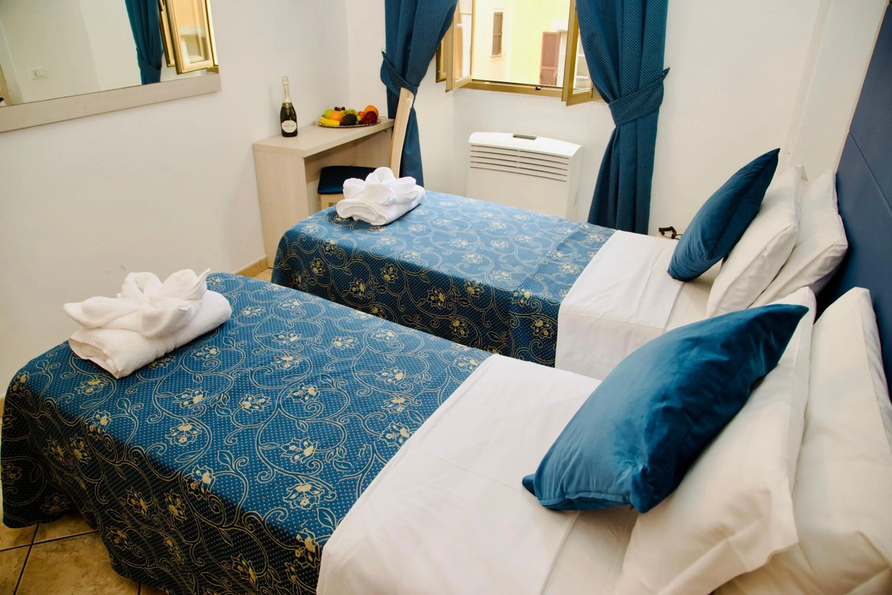 Bed in Albergo Marechiaro