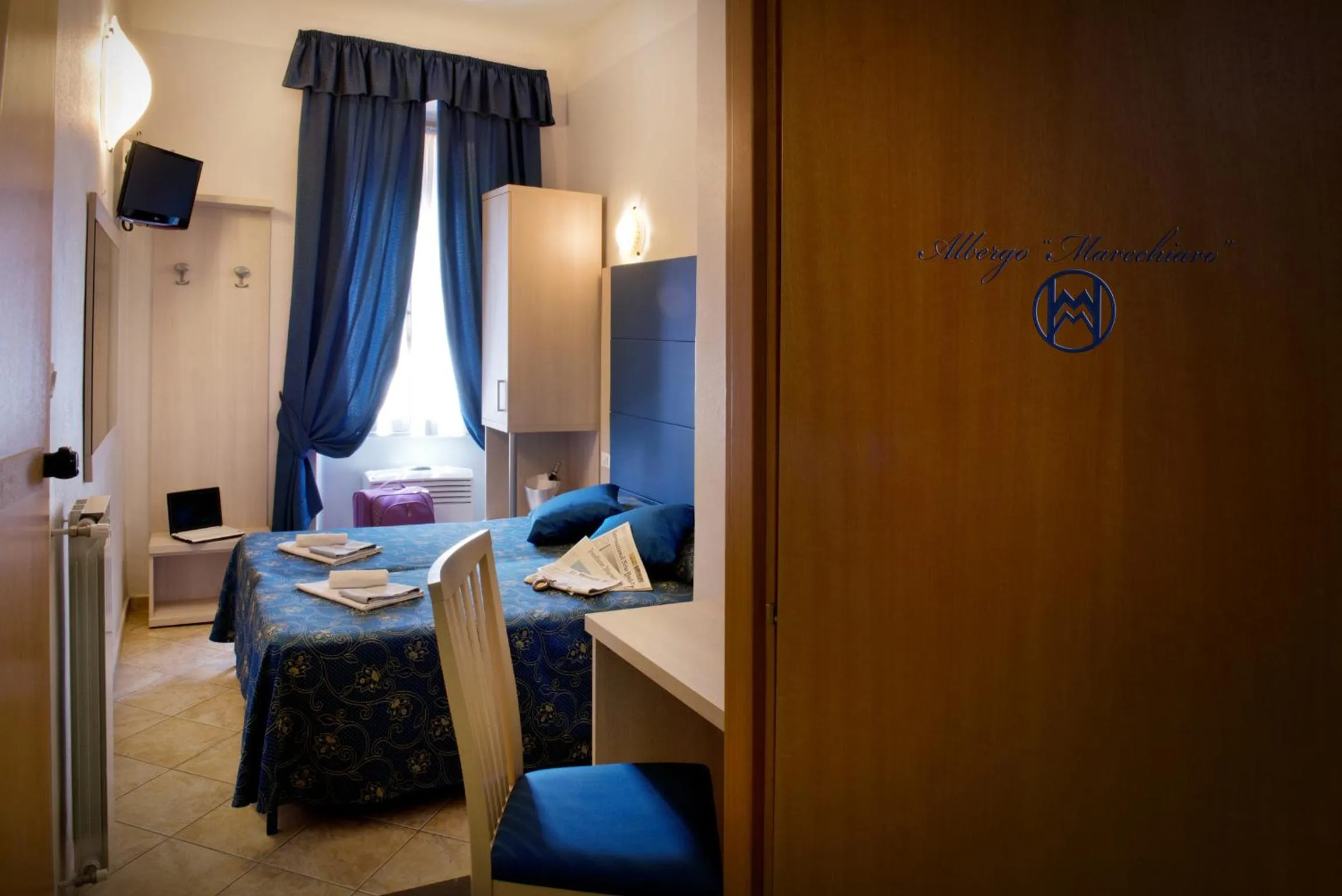 Photo of the whole room, Bed in Albergo Marechiaro
