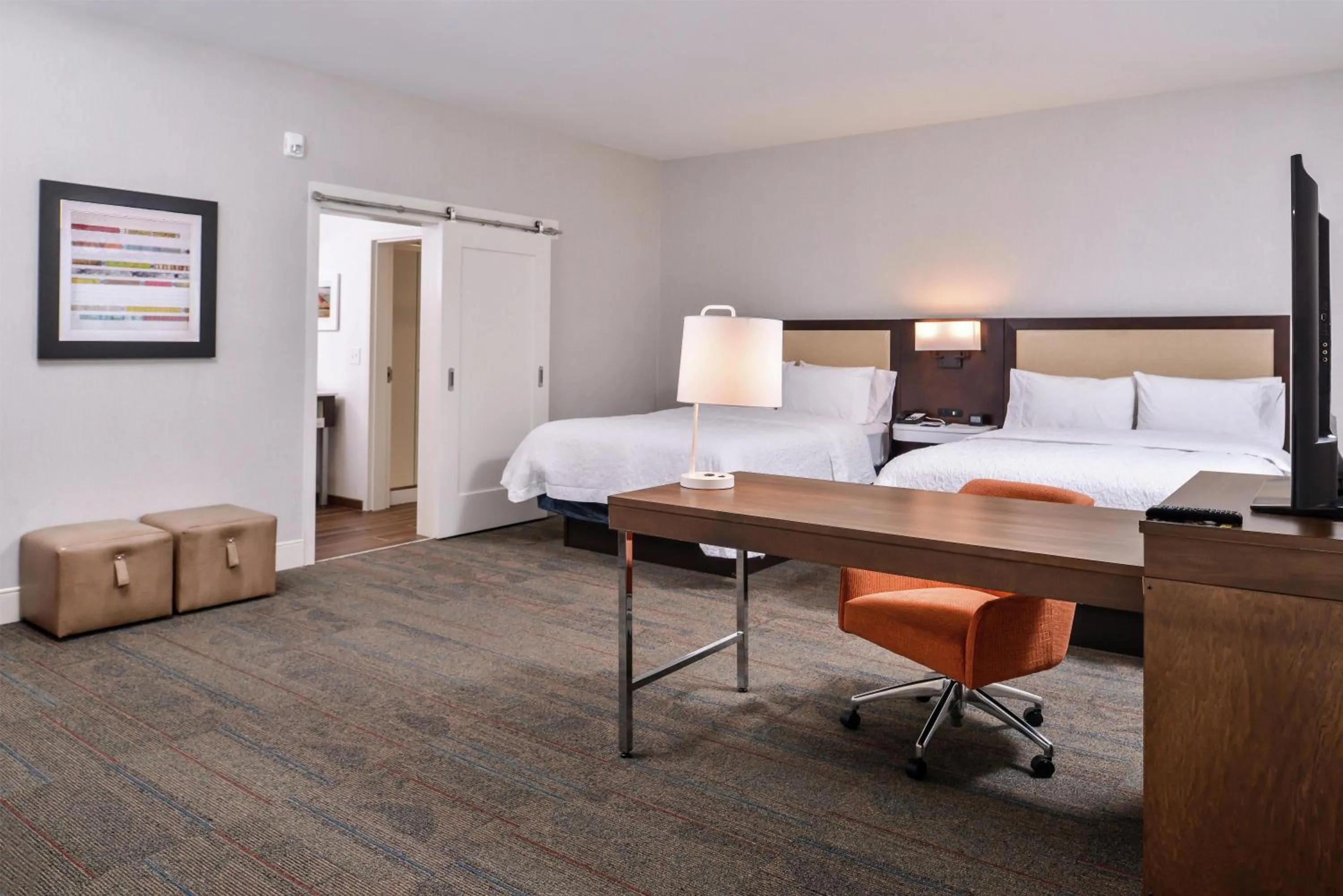 Bedroom, Bed in Hampton Inn Benson