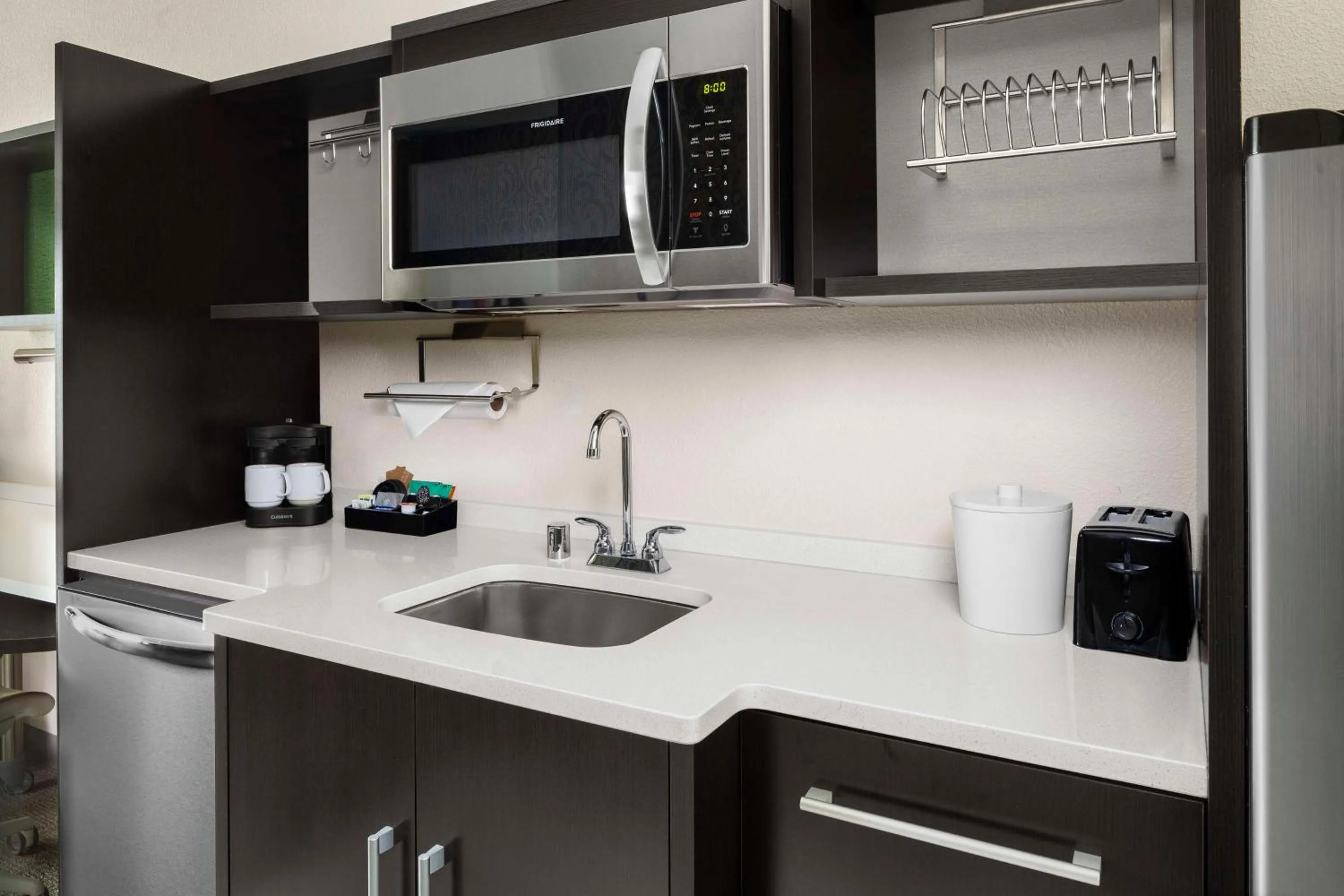 Photo of the whole room in Home2 Suites by Hilton Rochester Mayo Clinic Area