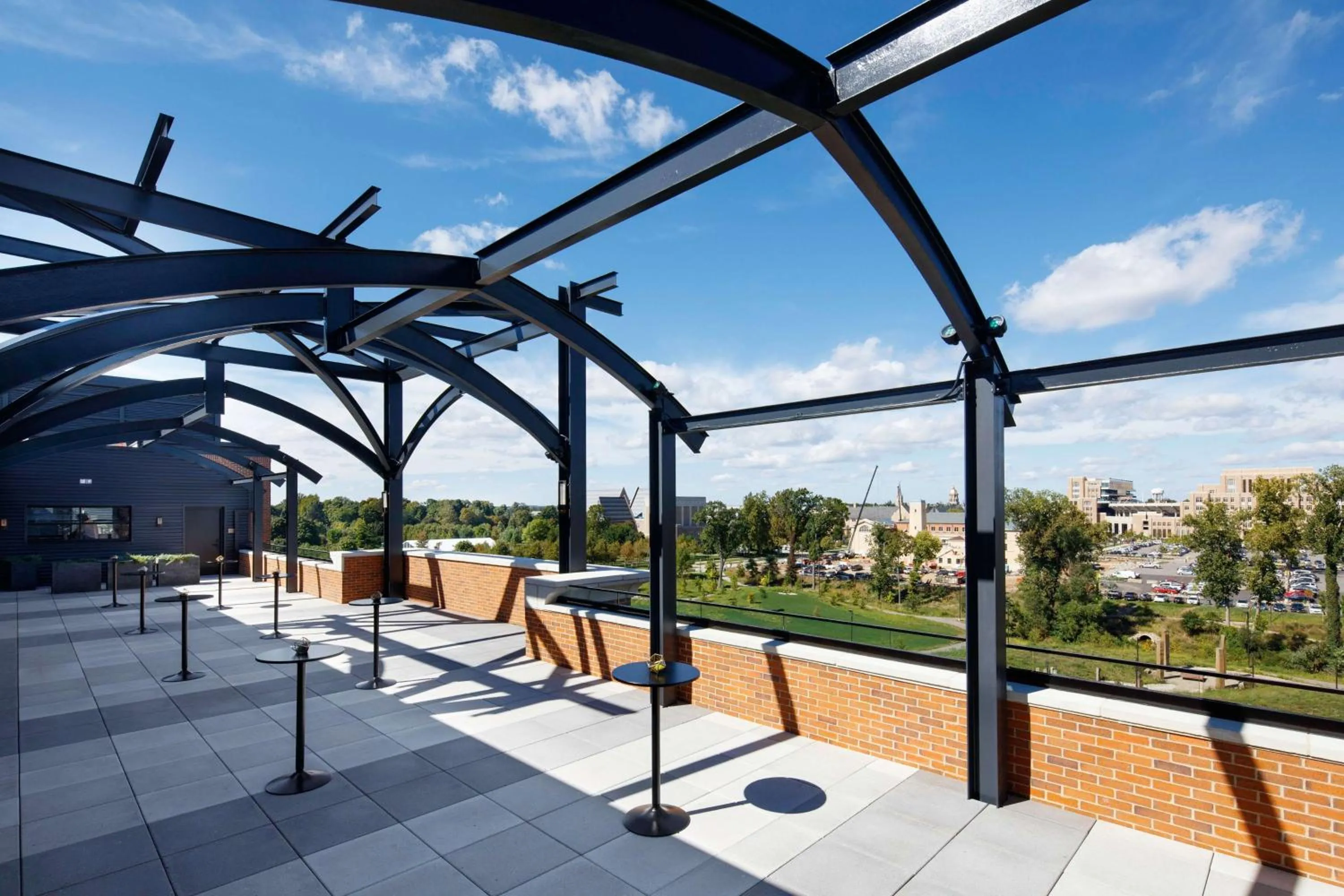 Patio in Embassy Suites by Hilton South Bend