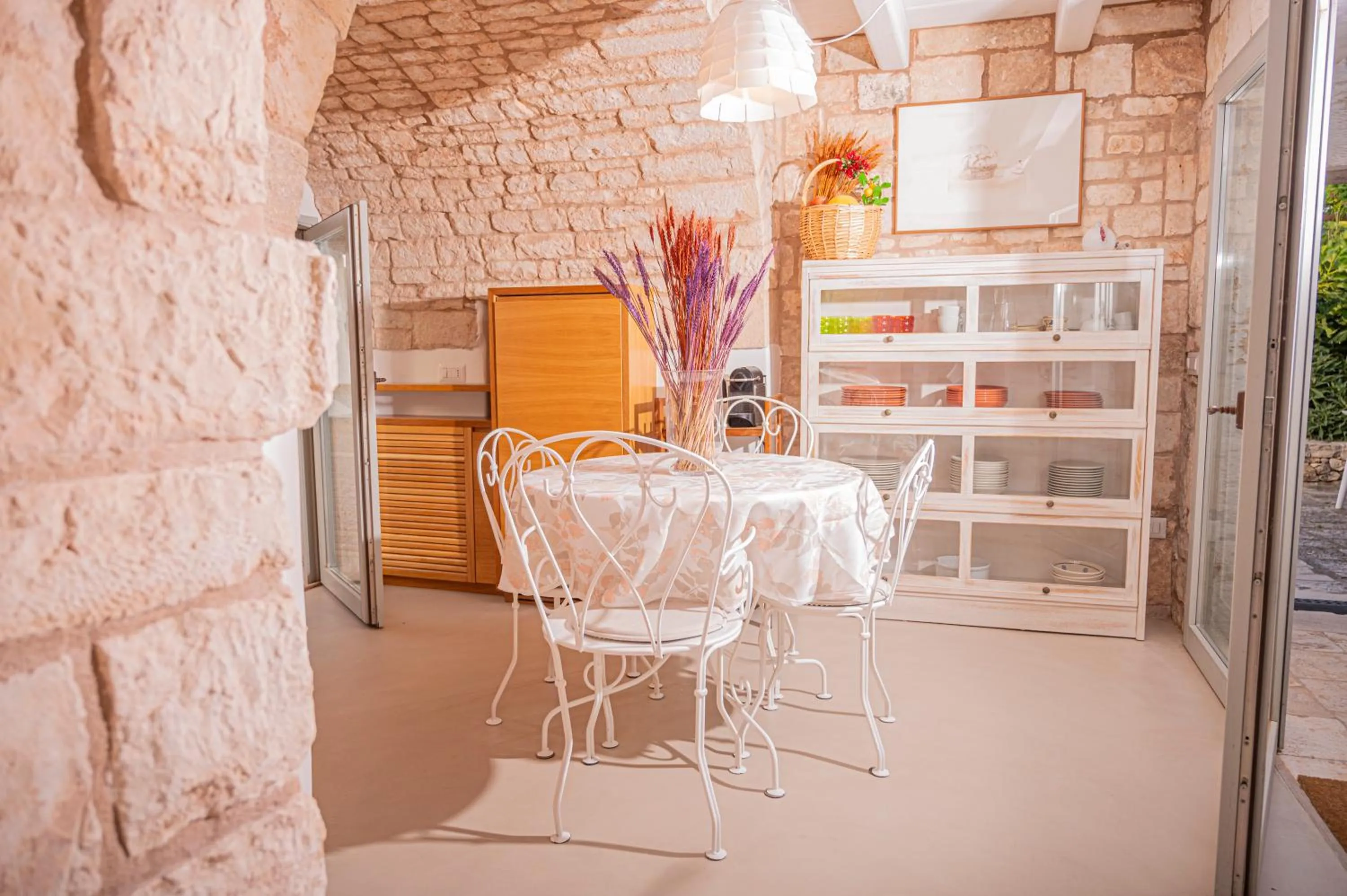 Photo of the whole room in Palazzo Scotto - Widespread Collection