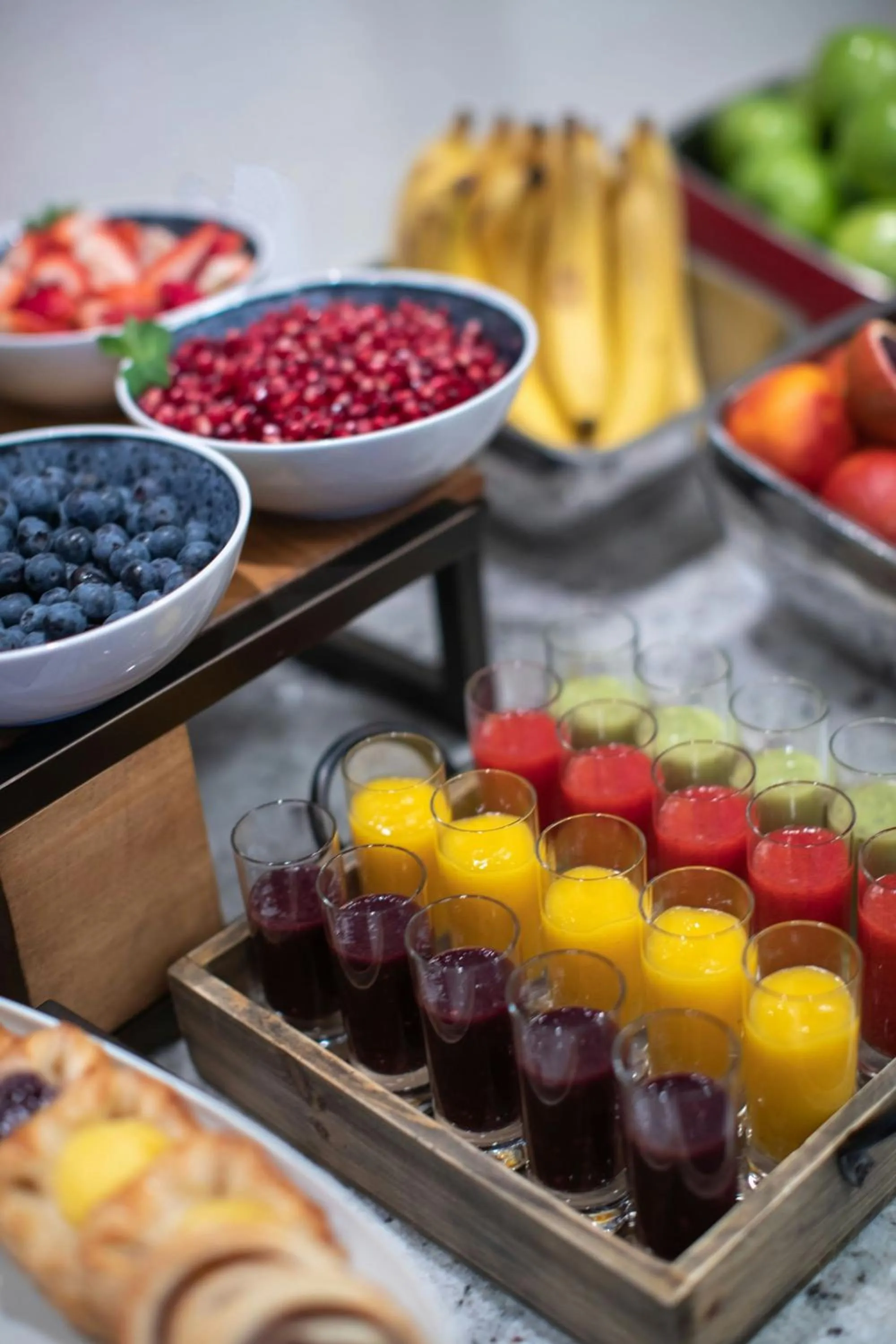 Breakfast in Renaissance Minneapolis Bloomington Hotel