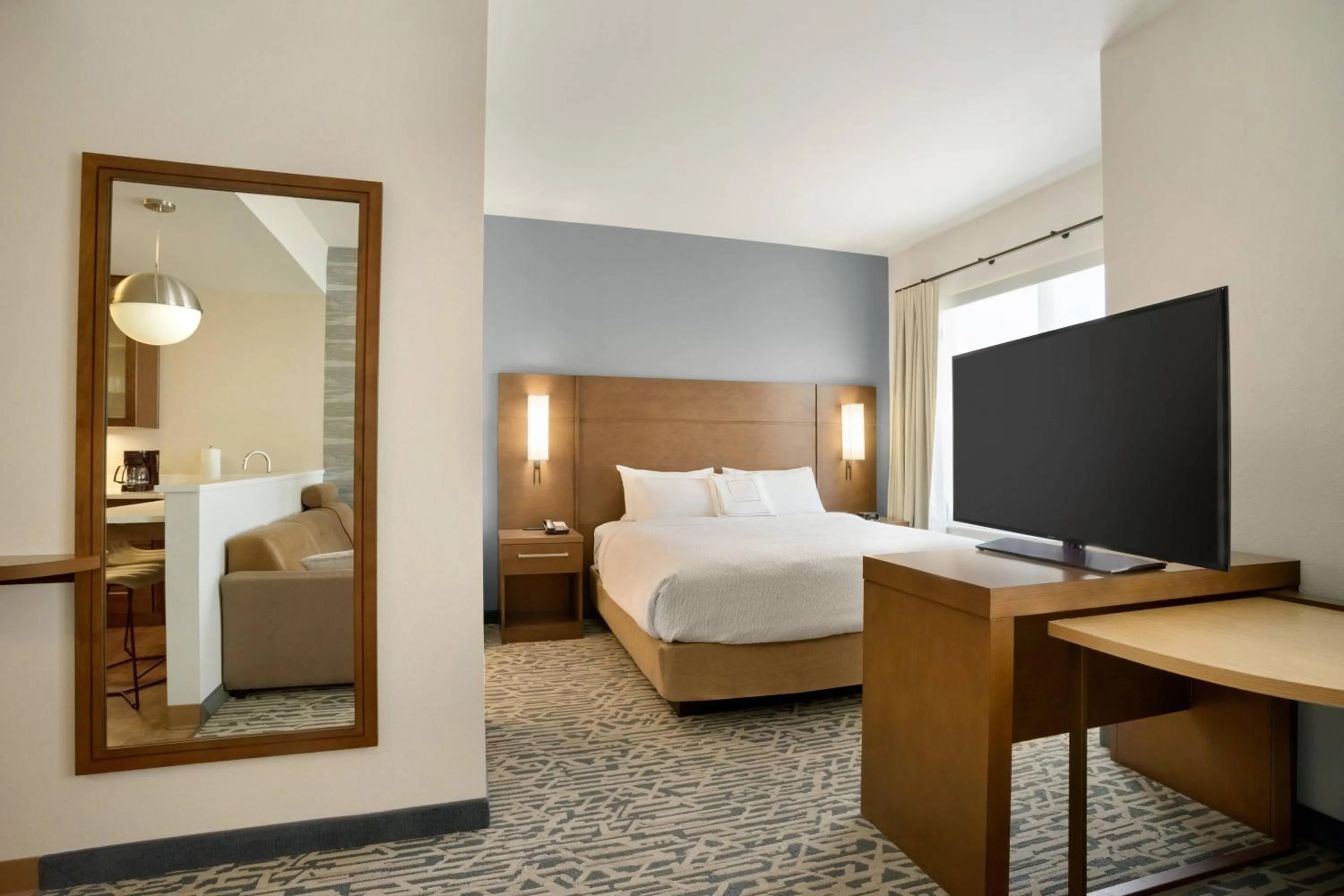 Photo of the whole room, Bed in Residence Inn by Marriott Phoenix Chandler/South
