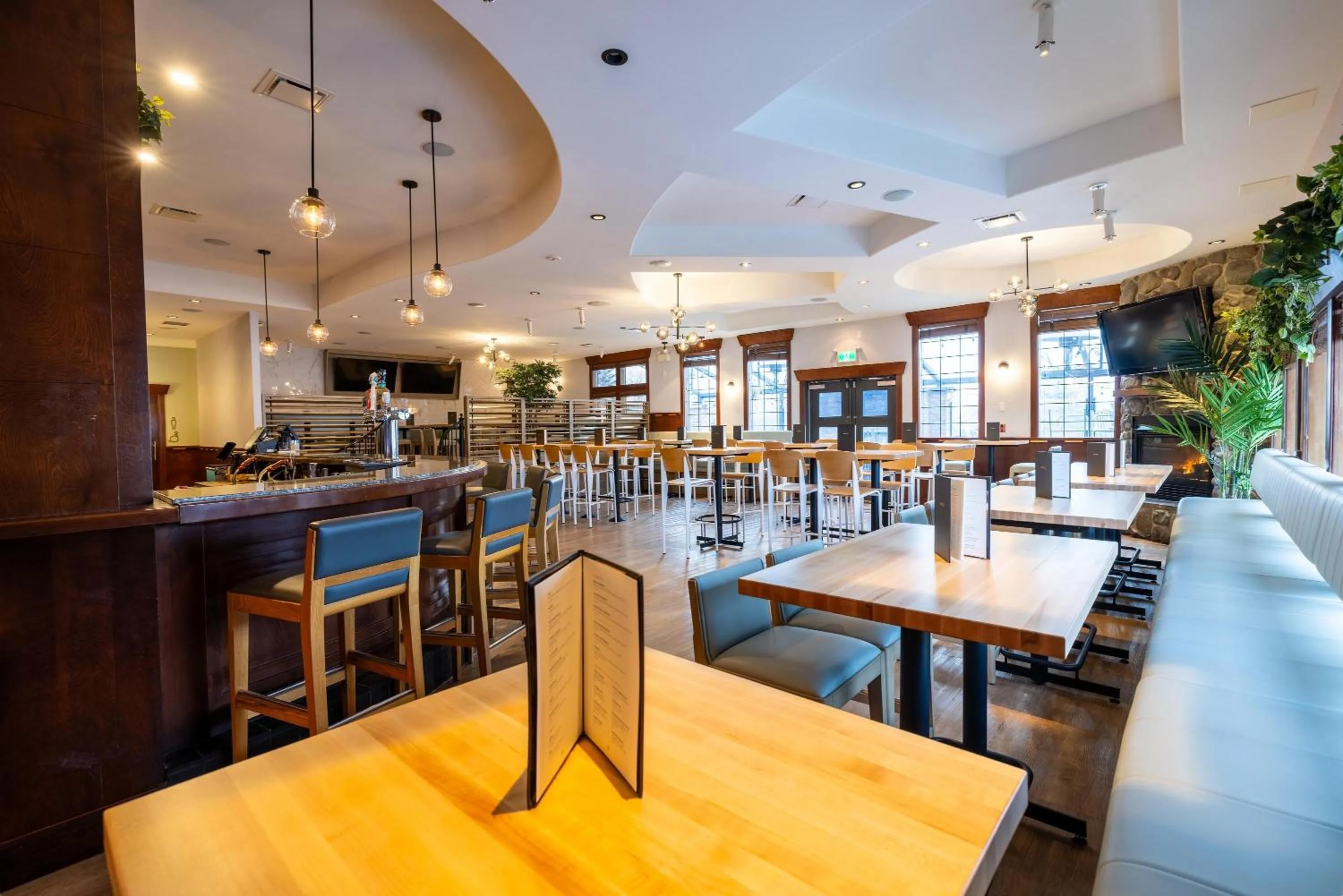 Restaurant/places to eat in Sandman Hotel & Suites Prince George