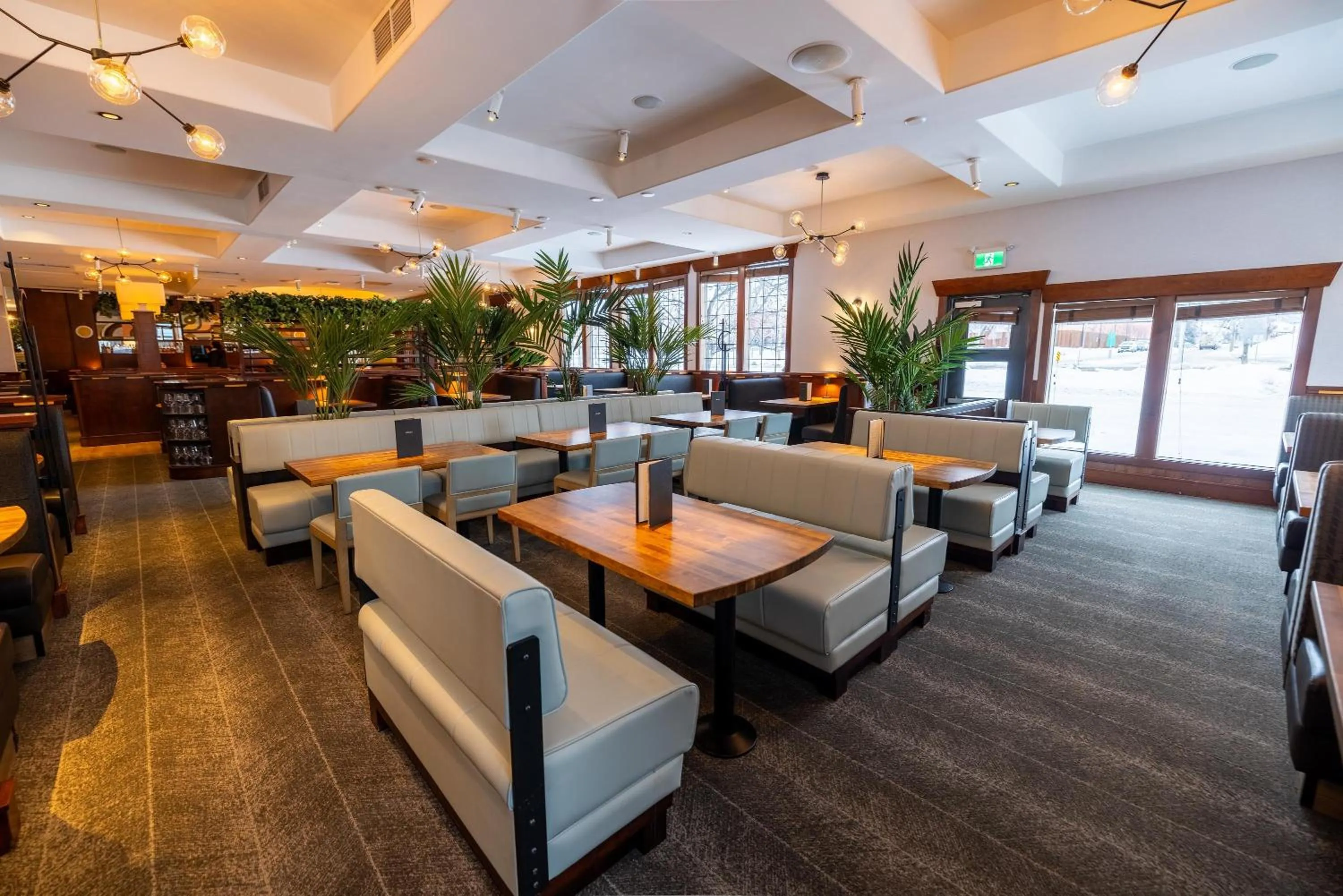 Restaurant/places to eat in Sandman Hotel & Suites Prince George