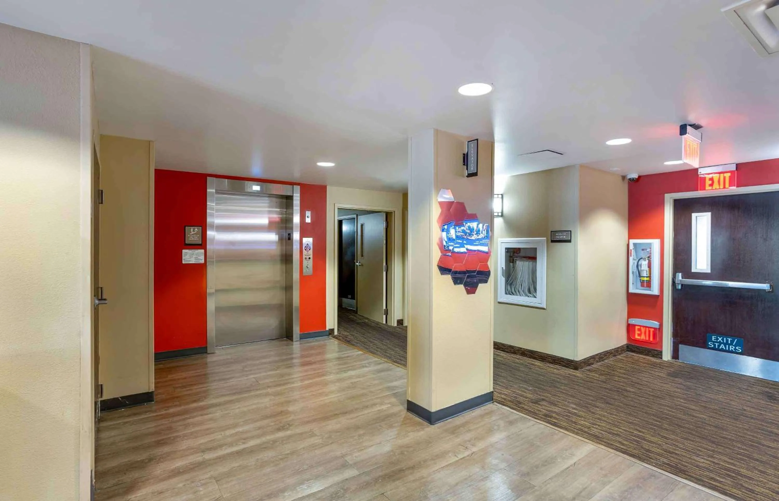 Lobby or reception in Extended Stay America Suites - Long Island - Bethpage