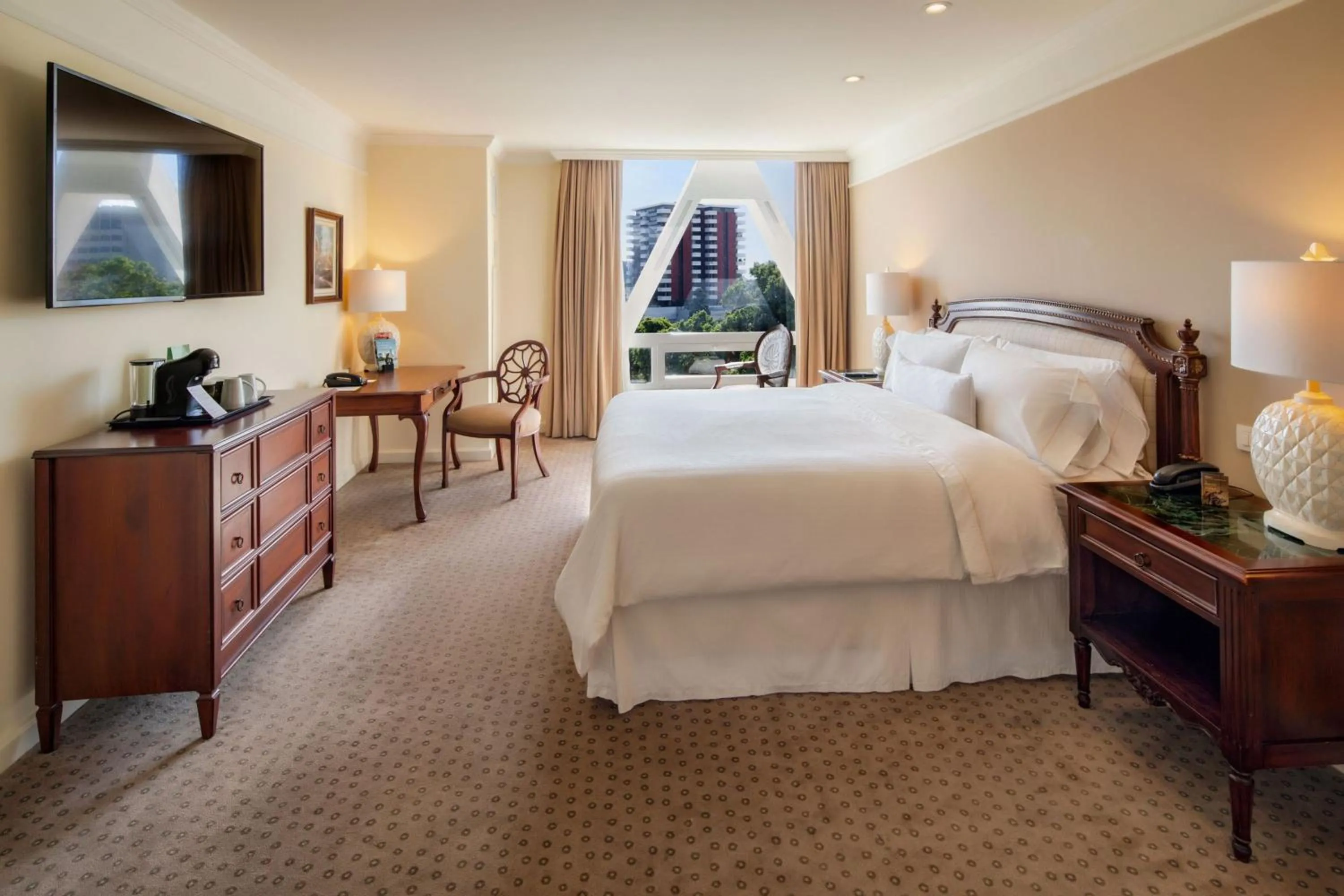 Photo of the whole room, Bed in The Westin Camino Real, Guatemala