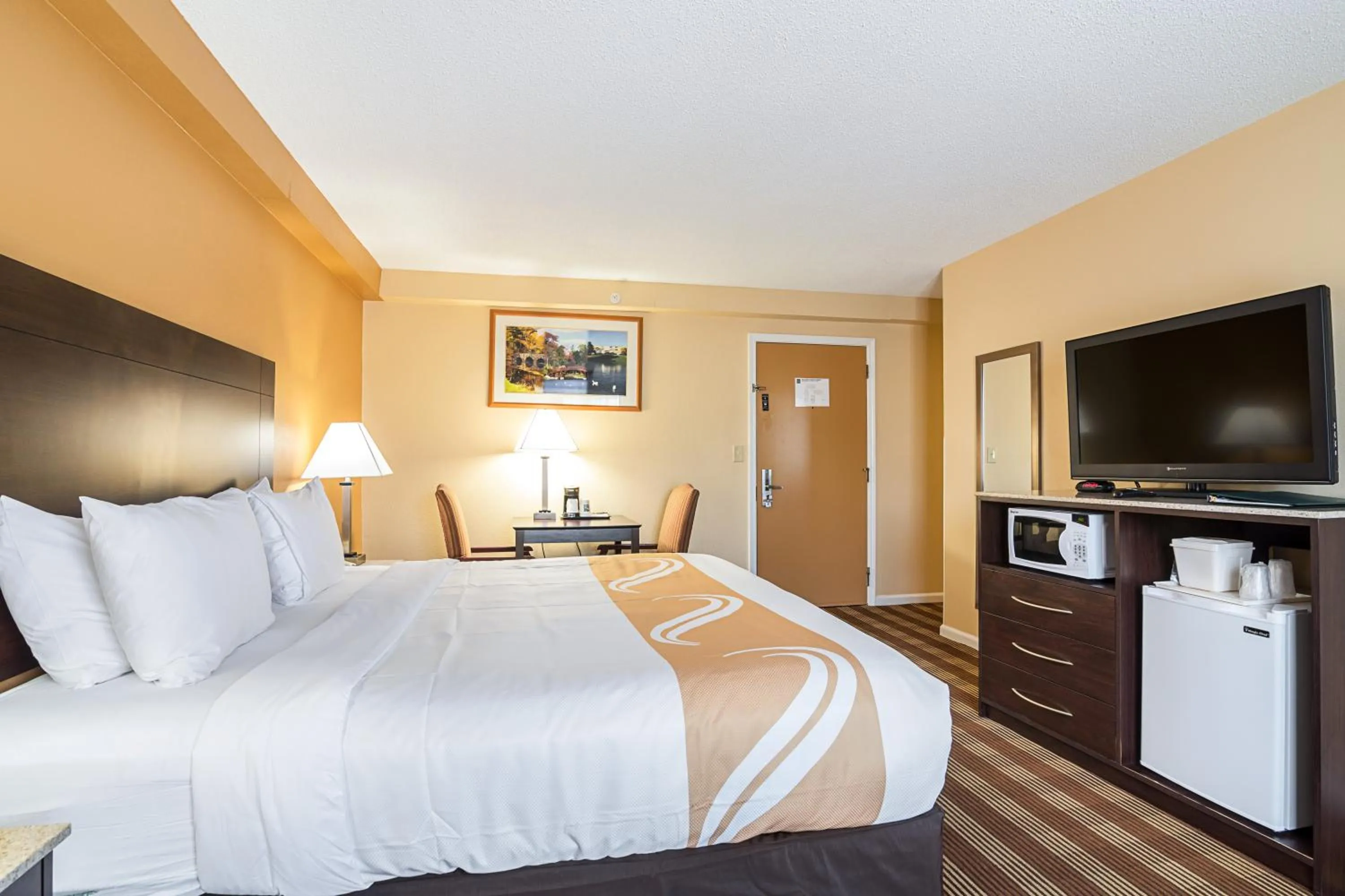 Bedroom, Bed in Quality Inn North Conway