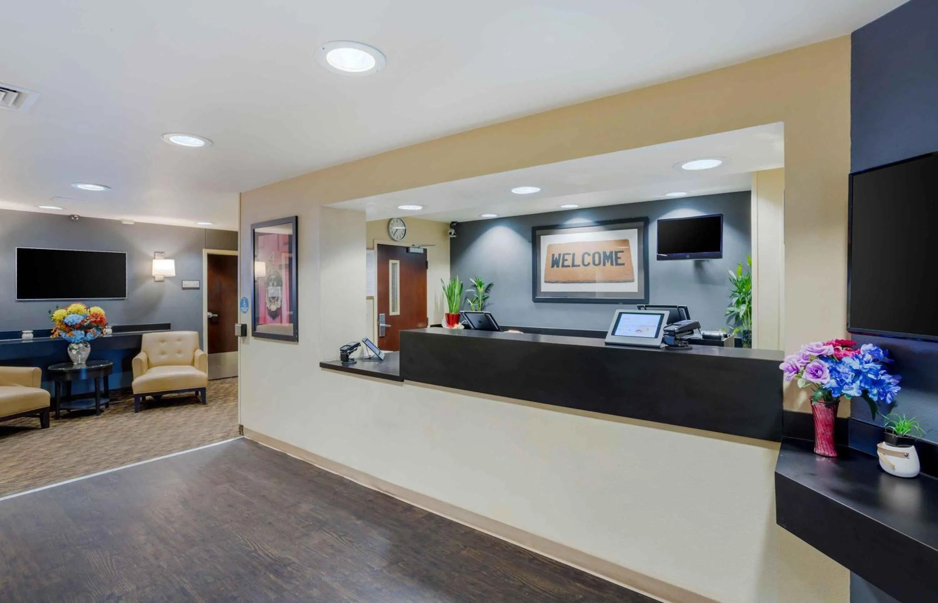 Lobby or reception in Extended Stay America Suites - New York City - LaGuardia Airport