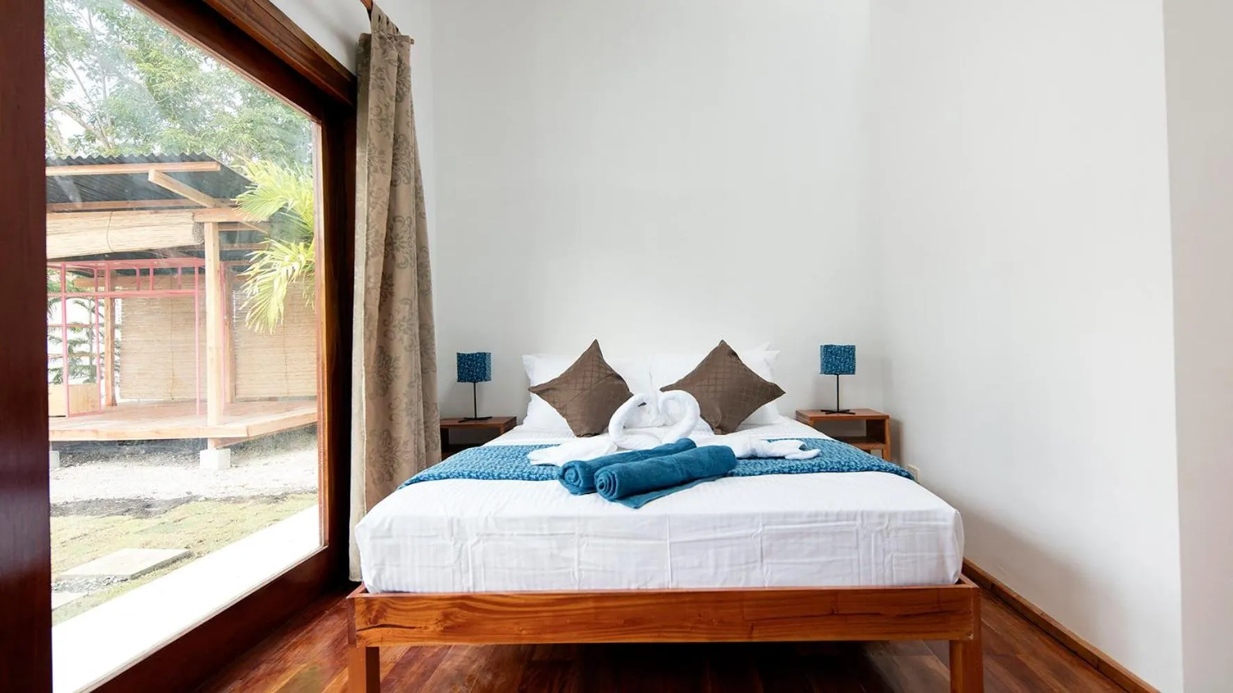 Bedroom, Bed in Island World Panglao