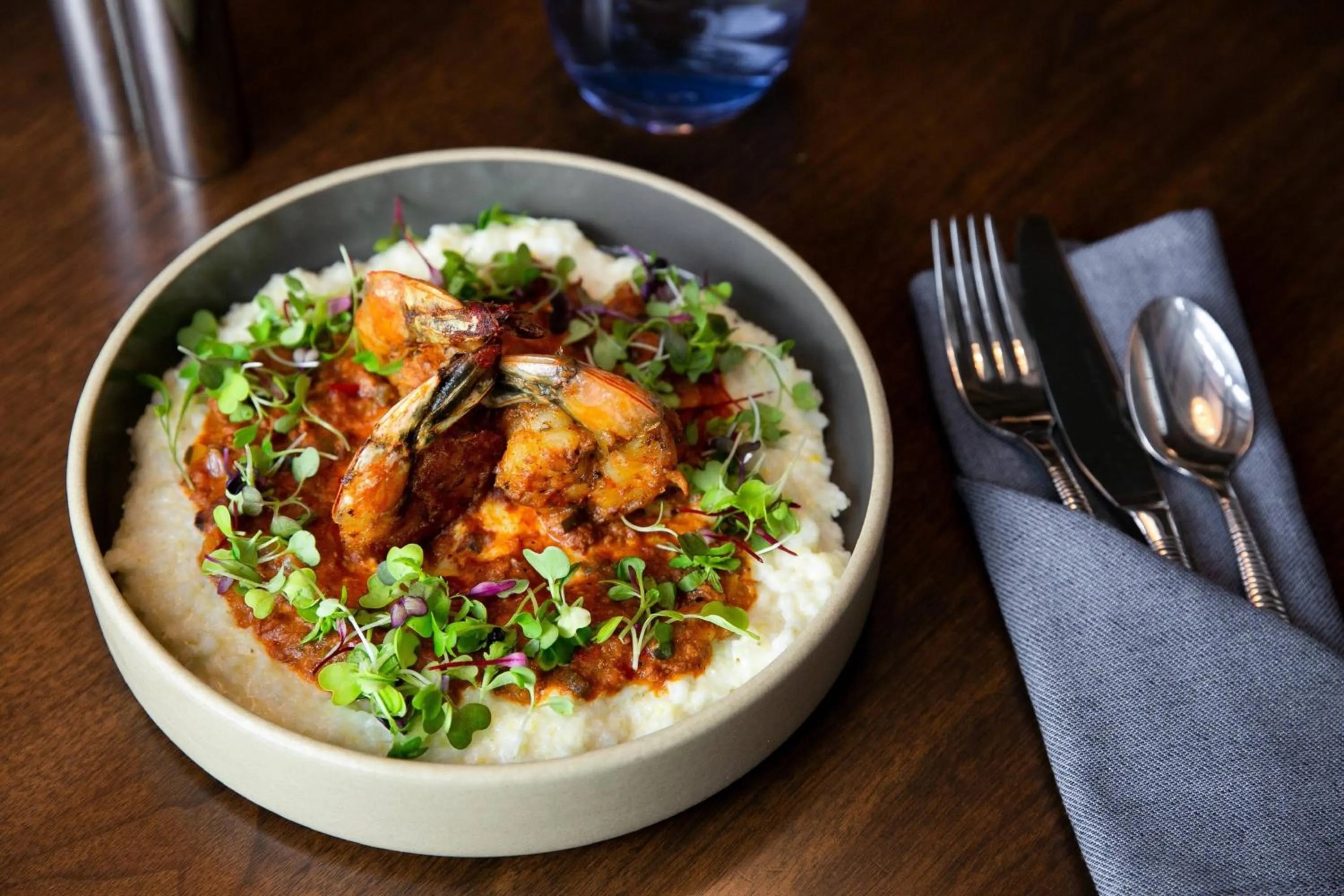 Restaurant/places to eat in JW Marriott Nashville