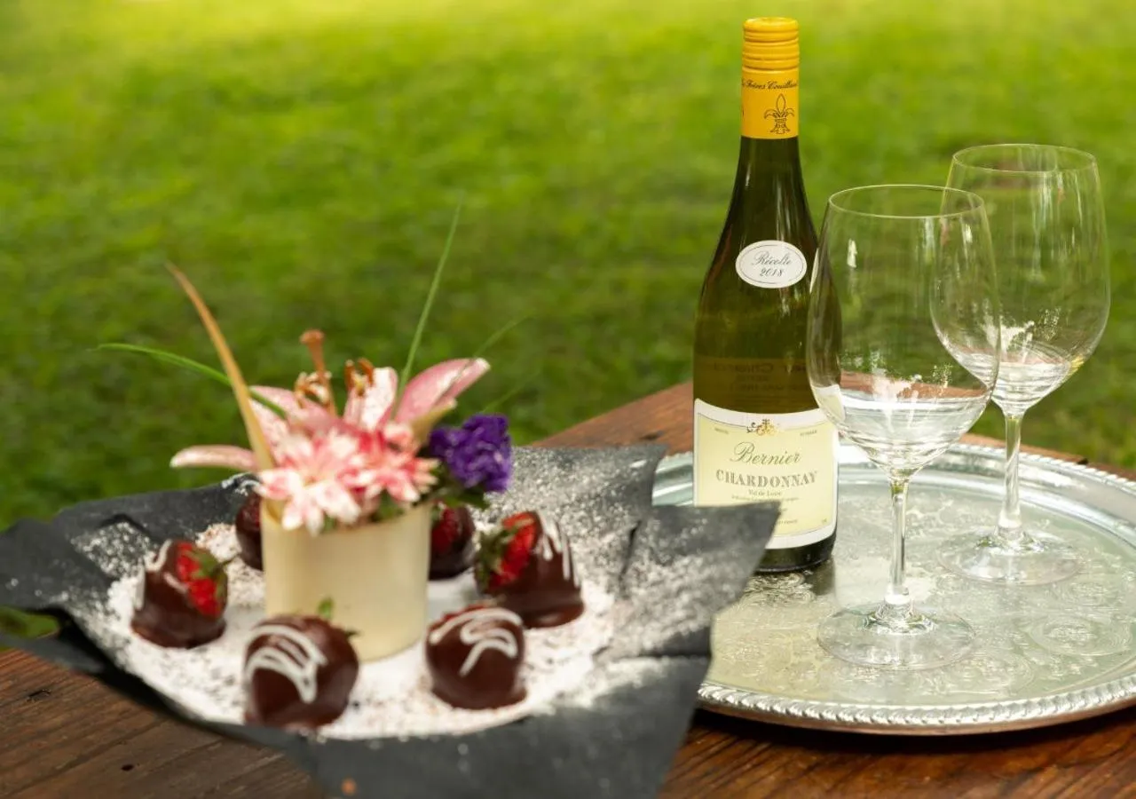 Food and drinks in Prospect Hill Inn & Restaurant