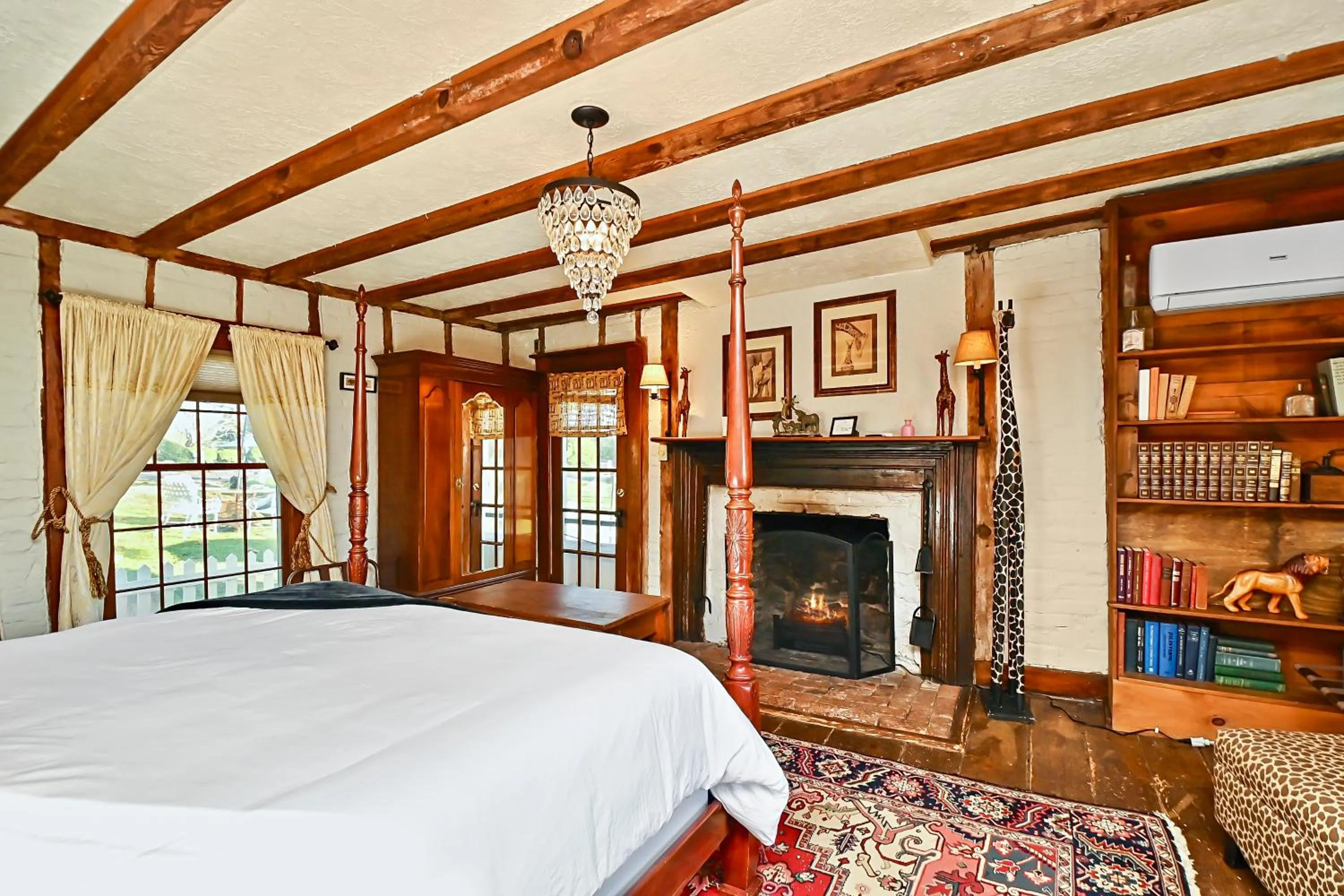 Bedroom, Bed in Prospect Hill Inn & Restaurant