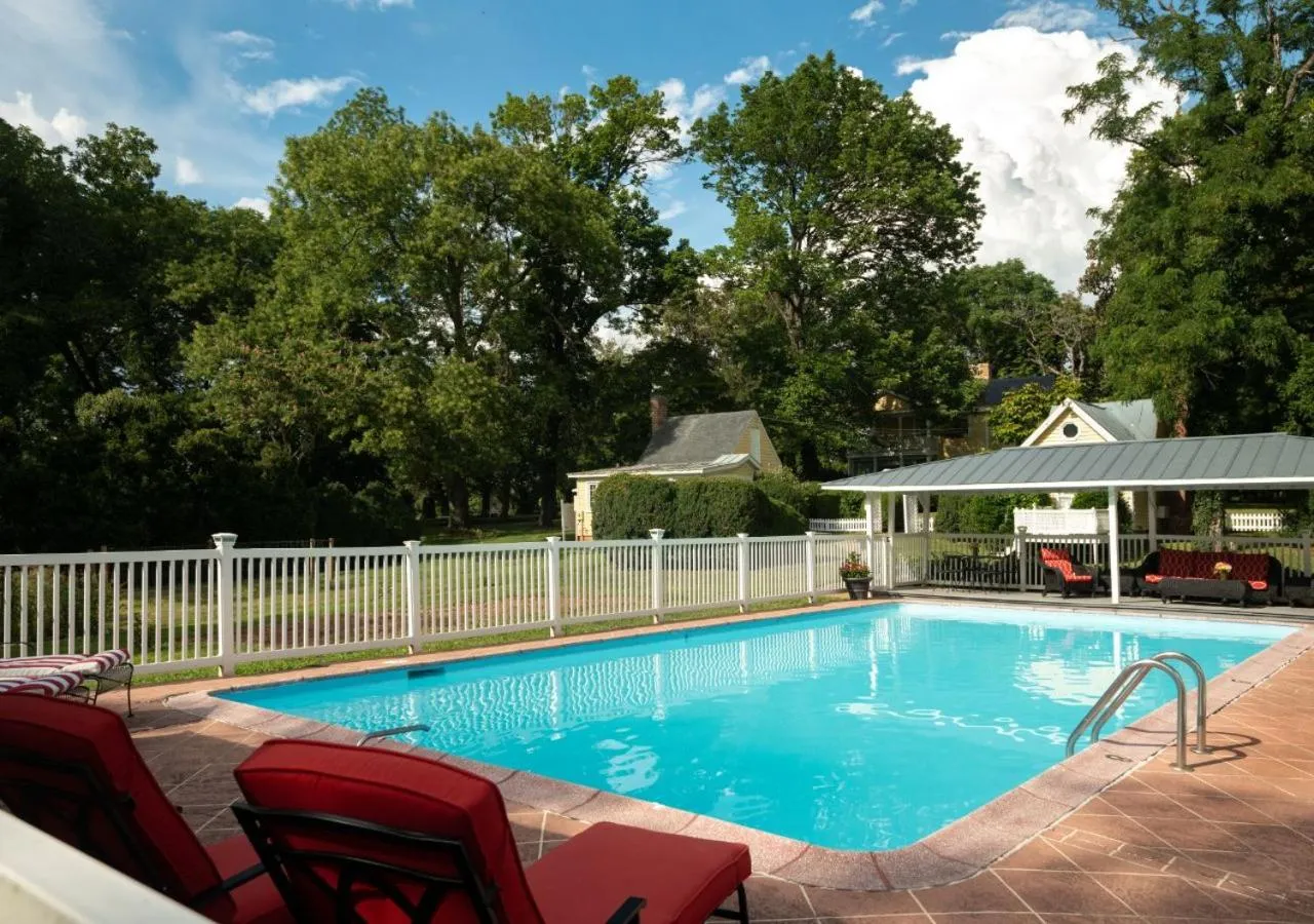  in Prospect Hill Inn & Restaurant