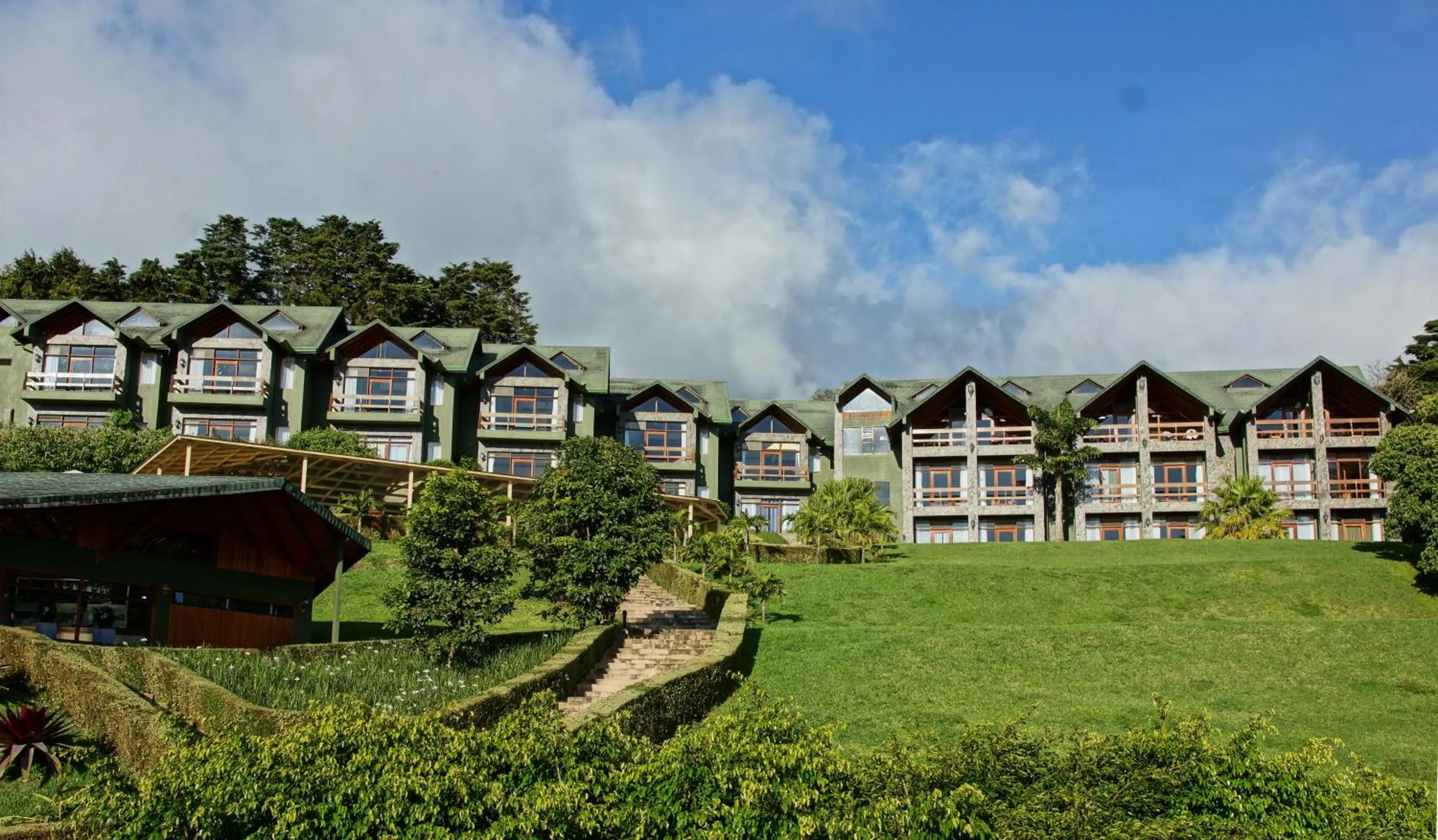 Property building in El Establo Mountain Hotel