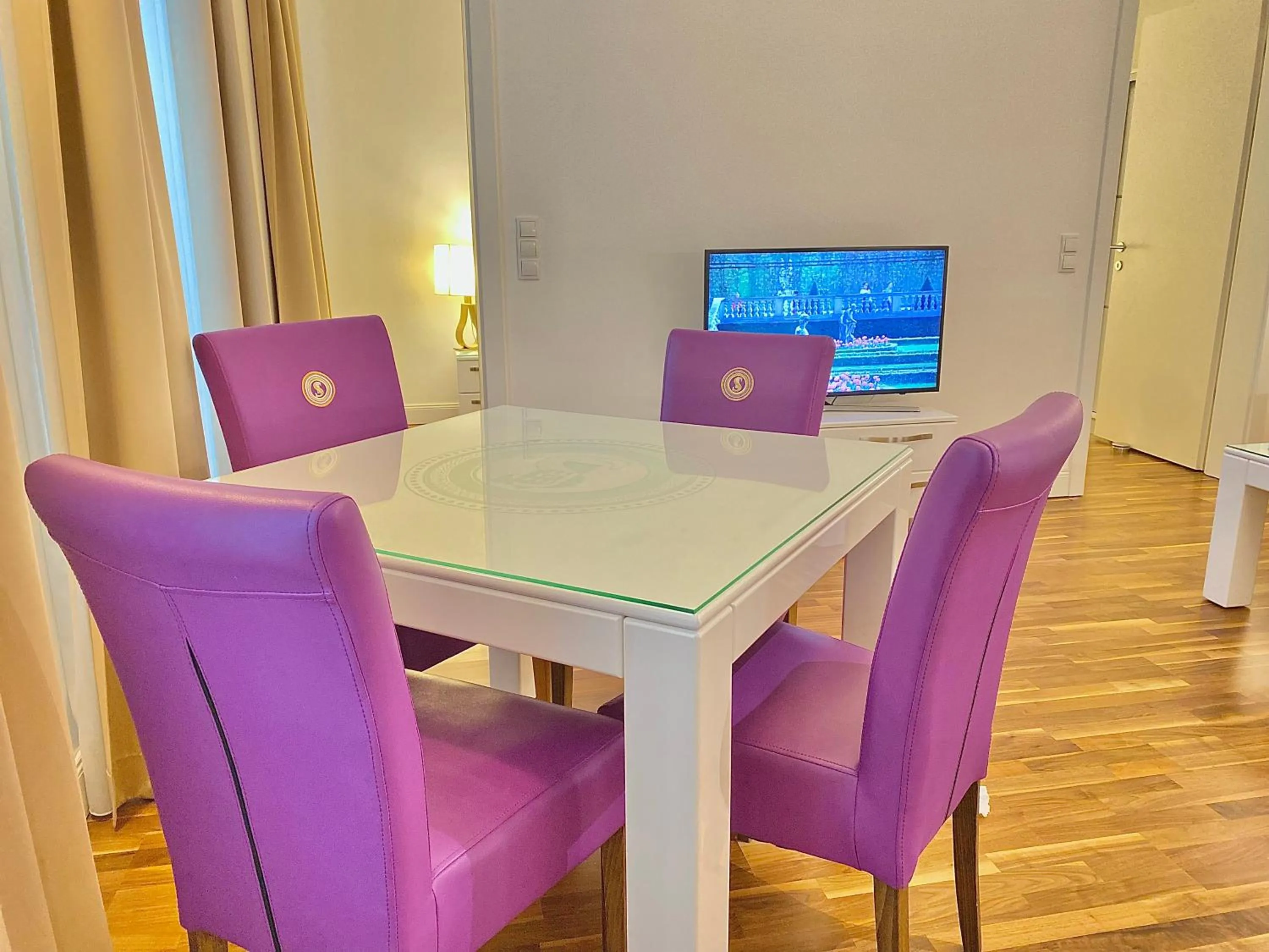 Dining area in Steiner Residences Vienna Taborstrasse