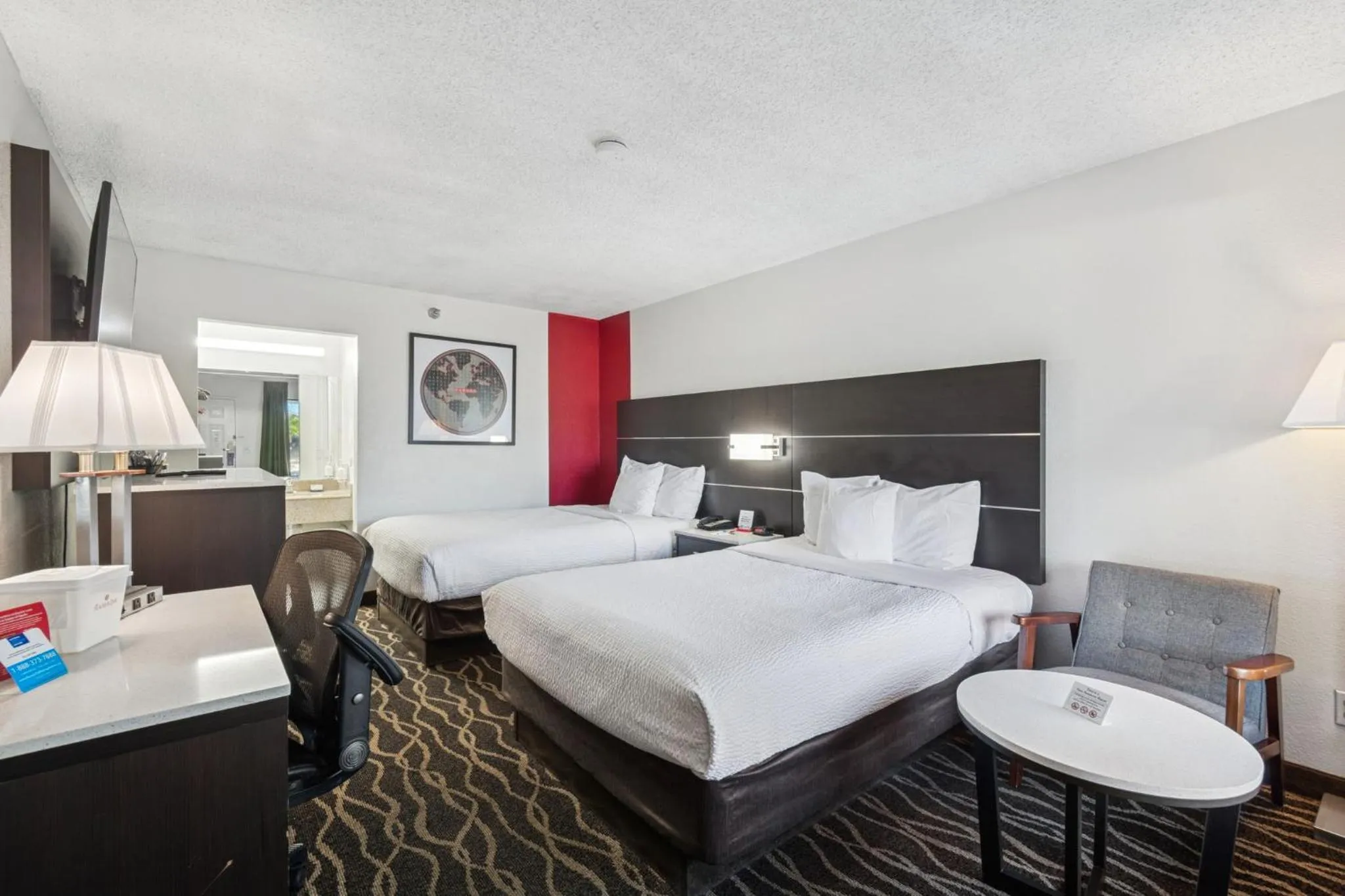 Bed in Ramada by Wyndham Temple Terrace/Tampa North