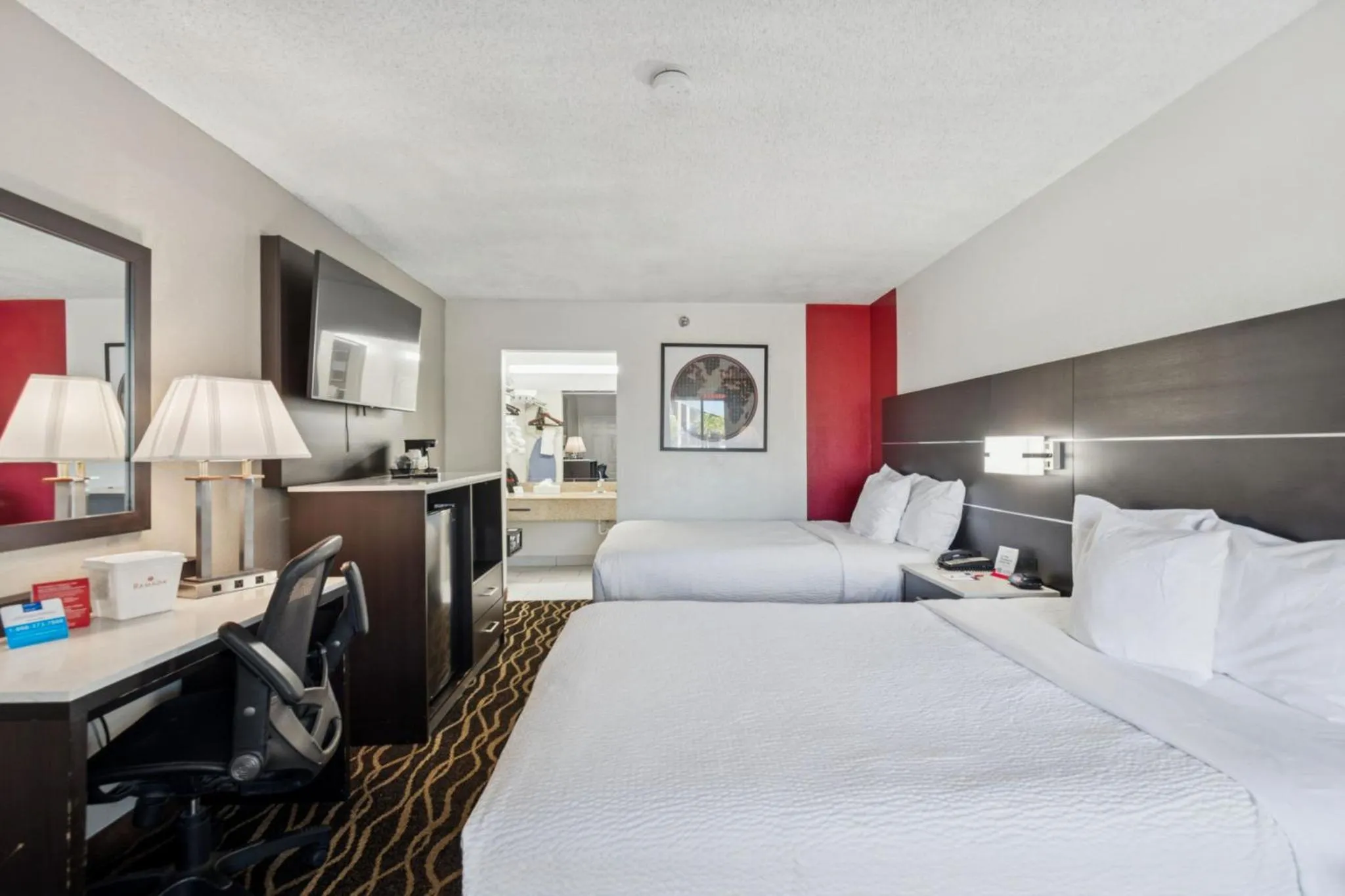 Bed in Ramada by Wyndham Temple Terrace/Tampa North