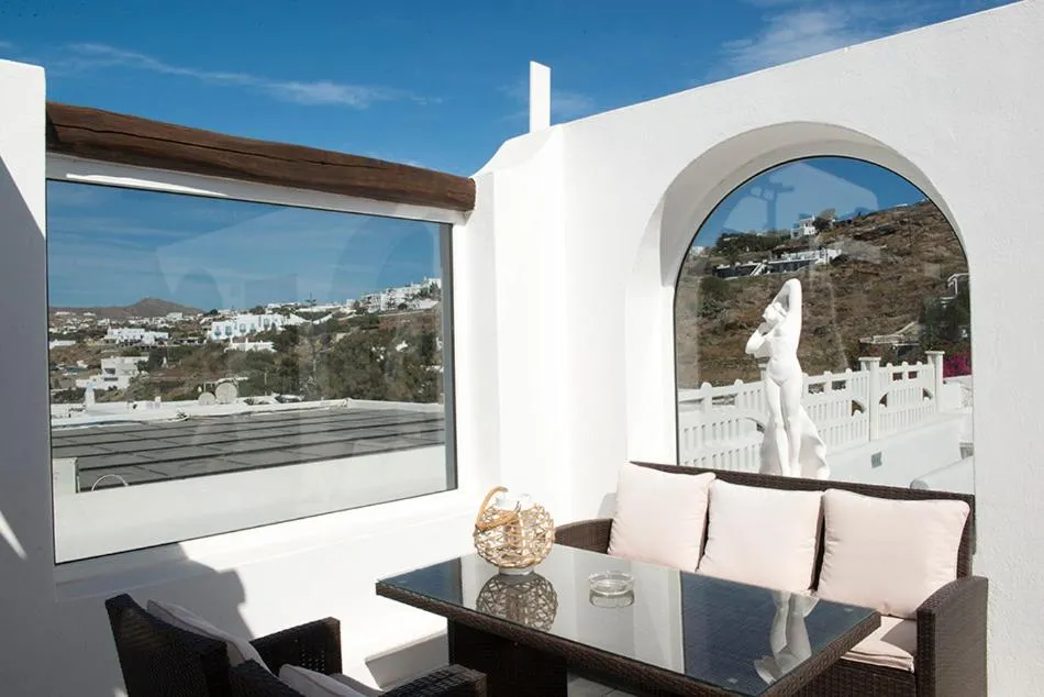 Restaurant/places to eat in Zannis Hotel