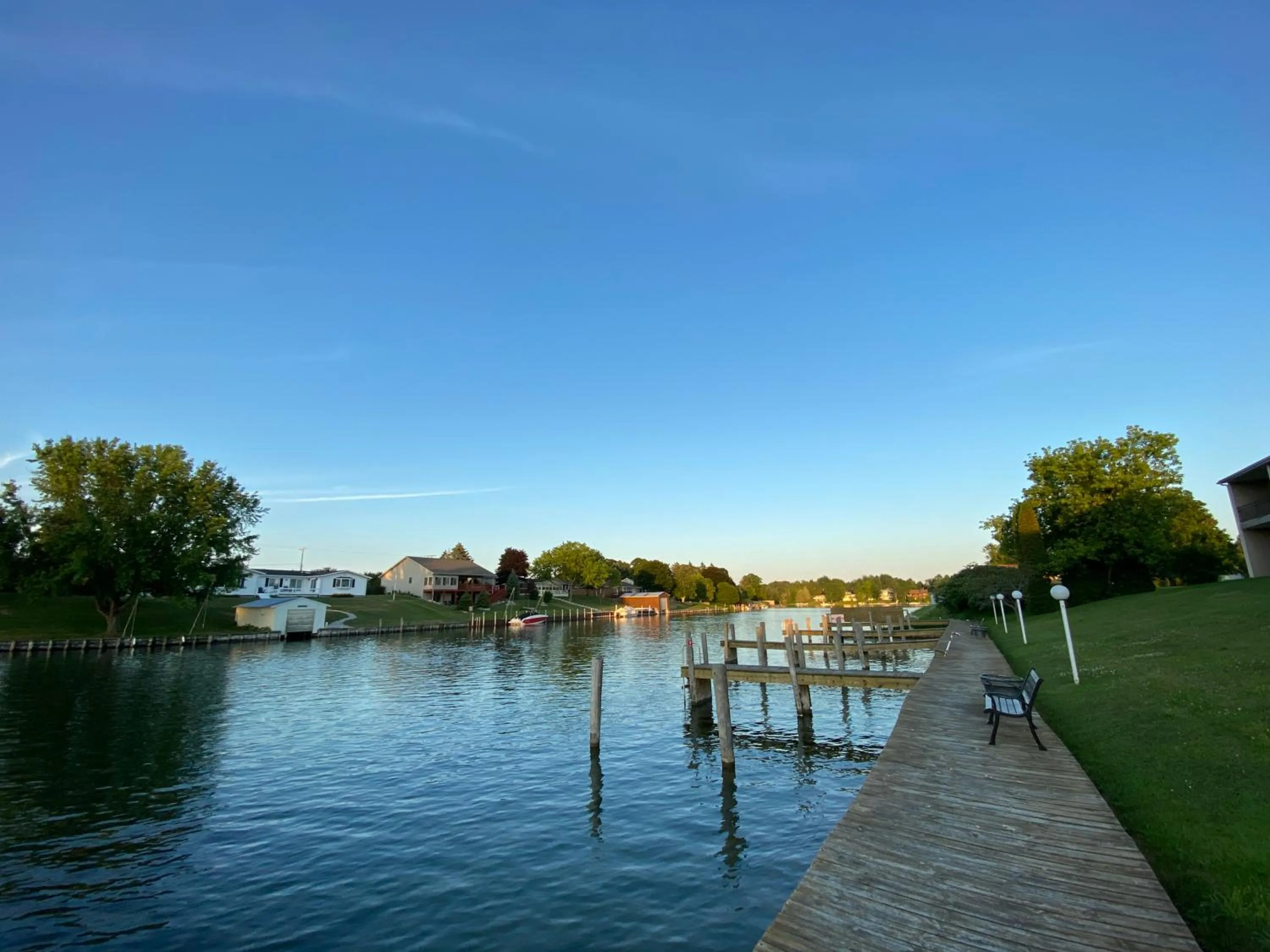 Fleetwood Inn Suites