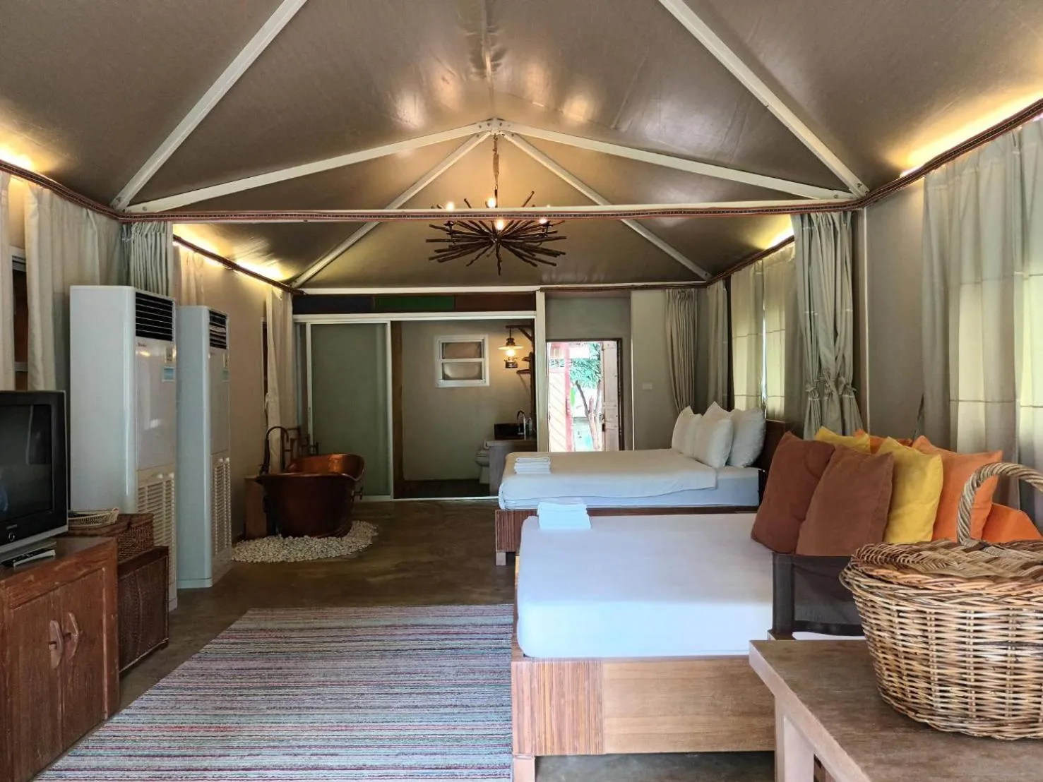 Bed in Pai Vimaan Resort