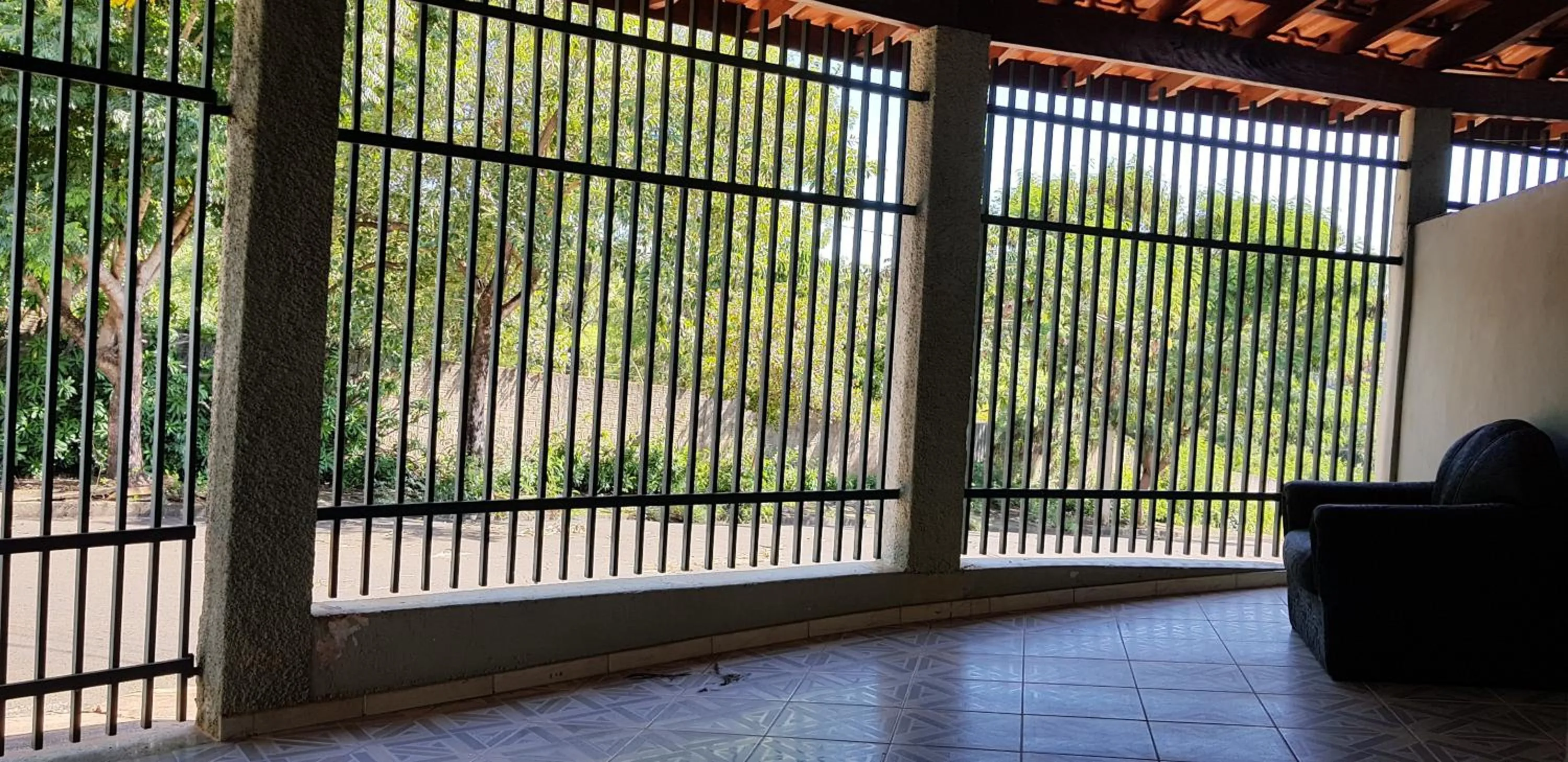 Facade/entrance in Casa da Cachoeira