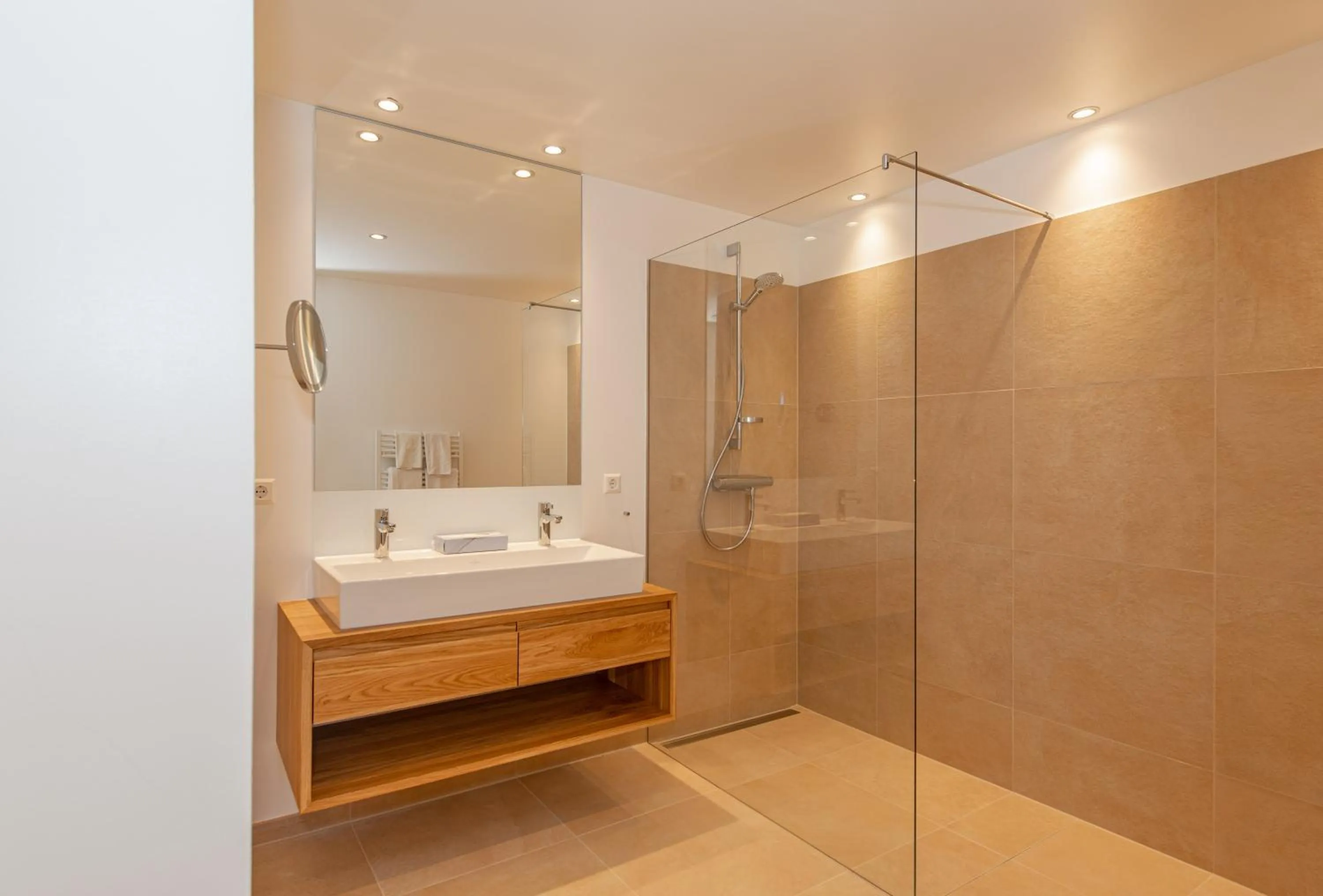 Bathroom in Skylodge Alpine Homes