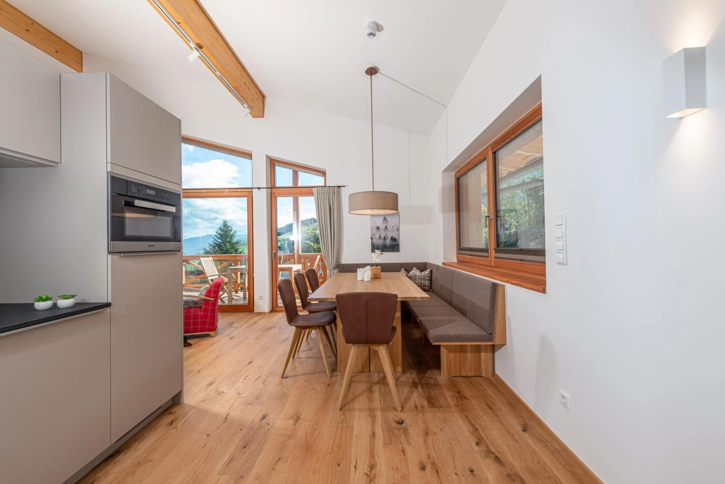 Seating area in Skylodge Alpine Homes
